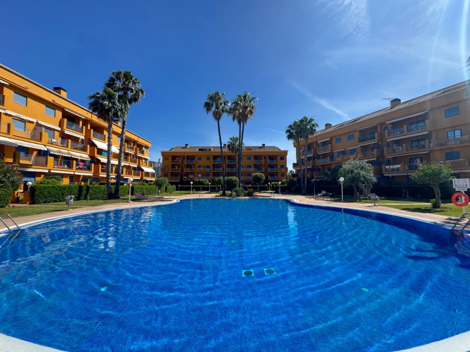 Atico dúplex en Las Marinas de Denia junto al club de tenis