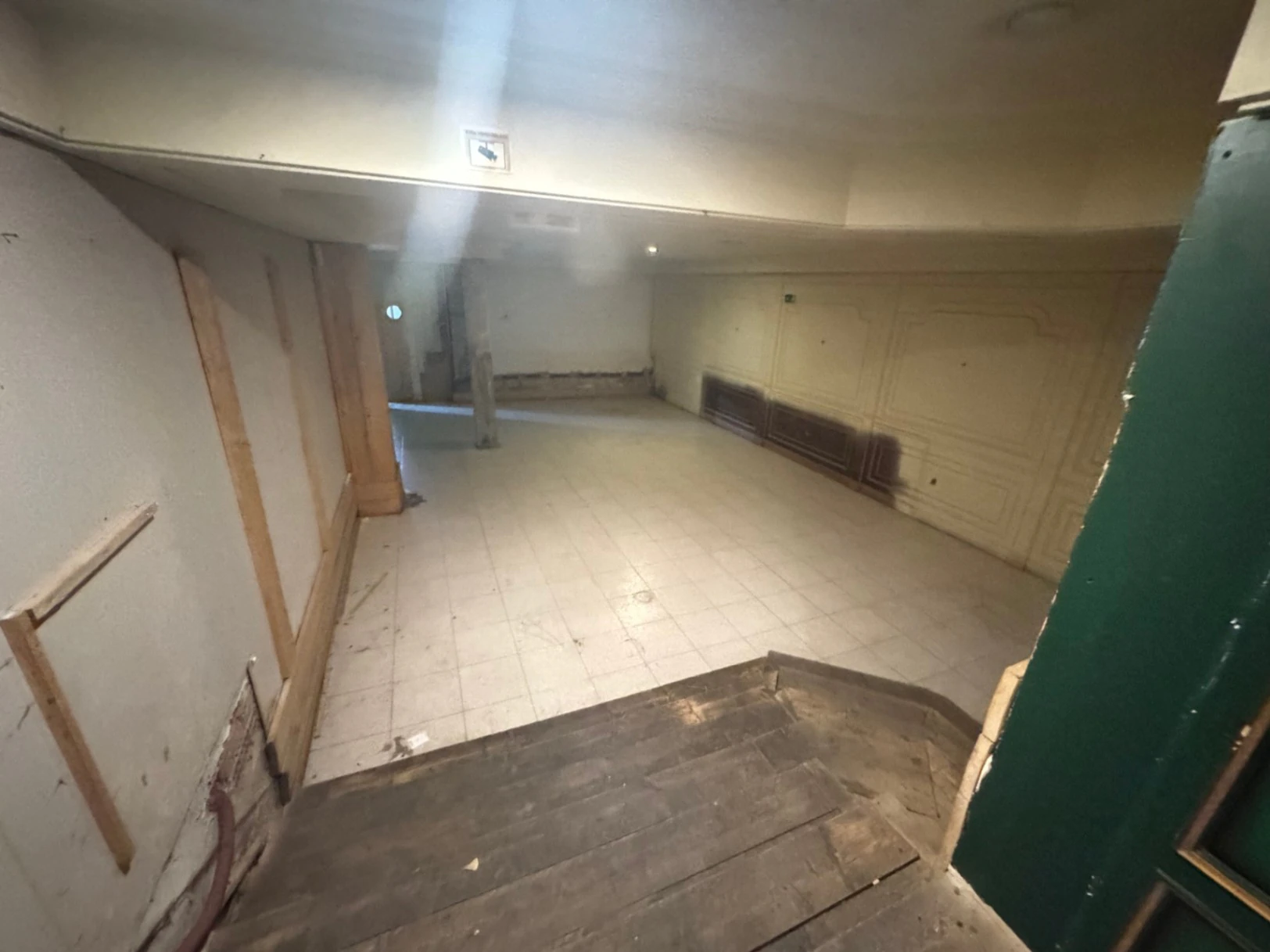 Local comercial de 180 en Denia zona puerto-centro