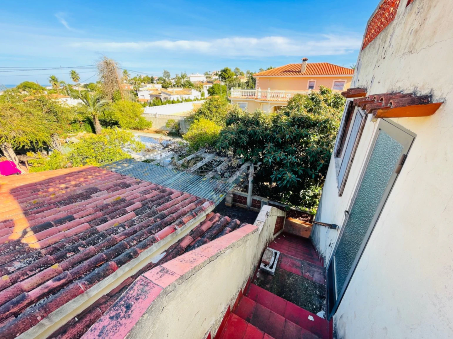 Chalet en Denia con apartamento invitados en Montgó