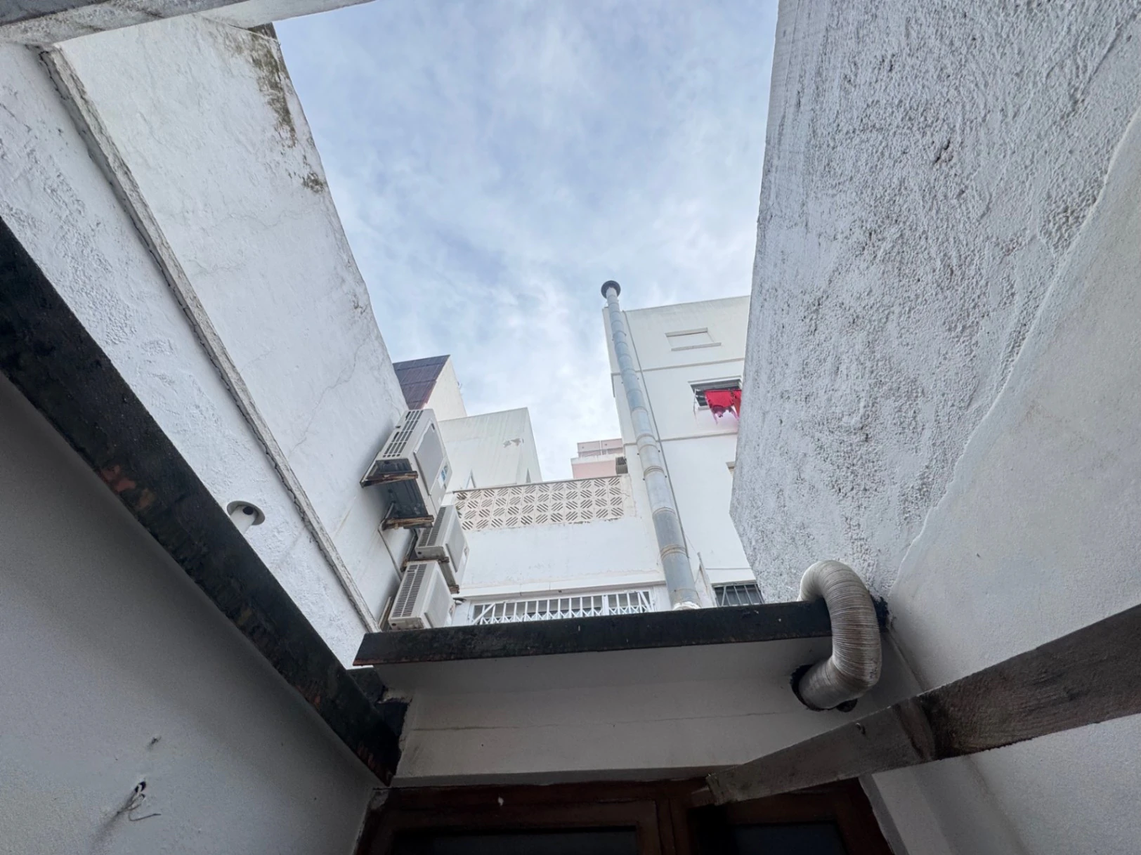 Local comercial de 180 en Denia zona puerto-centro
