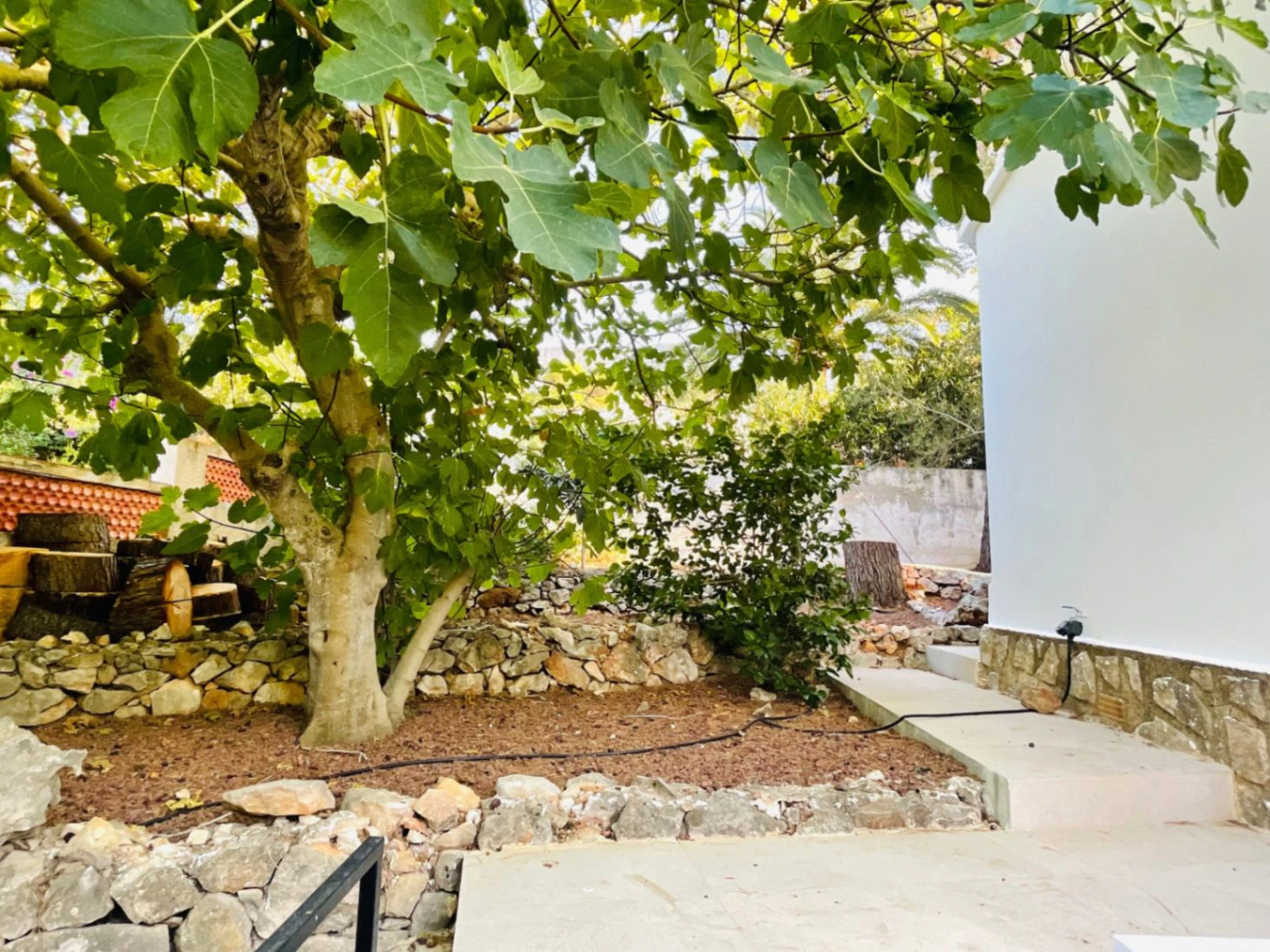 Chalet independiente en Las Marquesas en Denia con piscina privada.