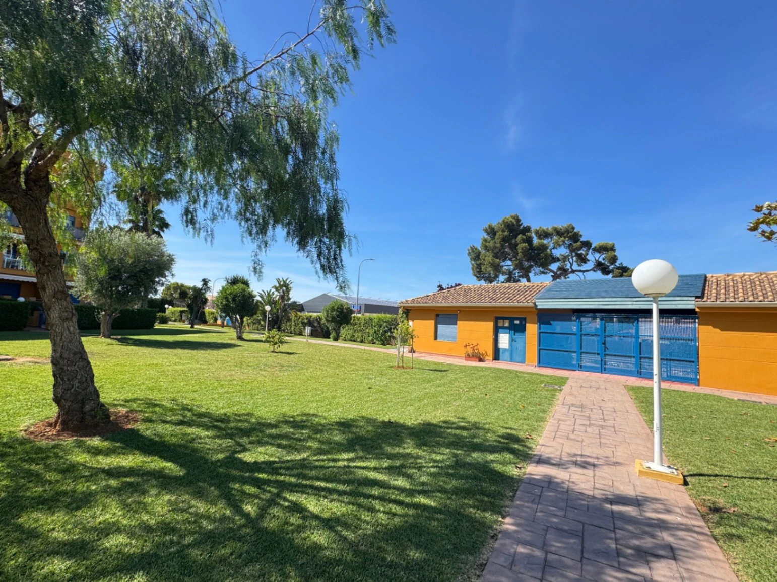 Atico dúplex en Las Marinas de Denia junto al club de tenis