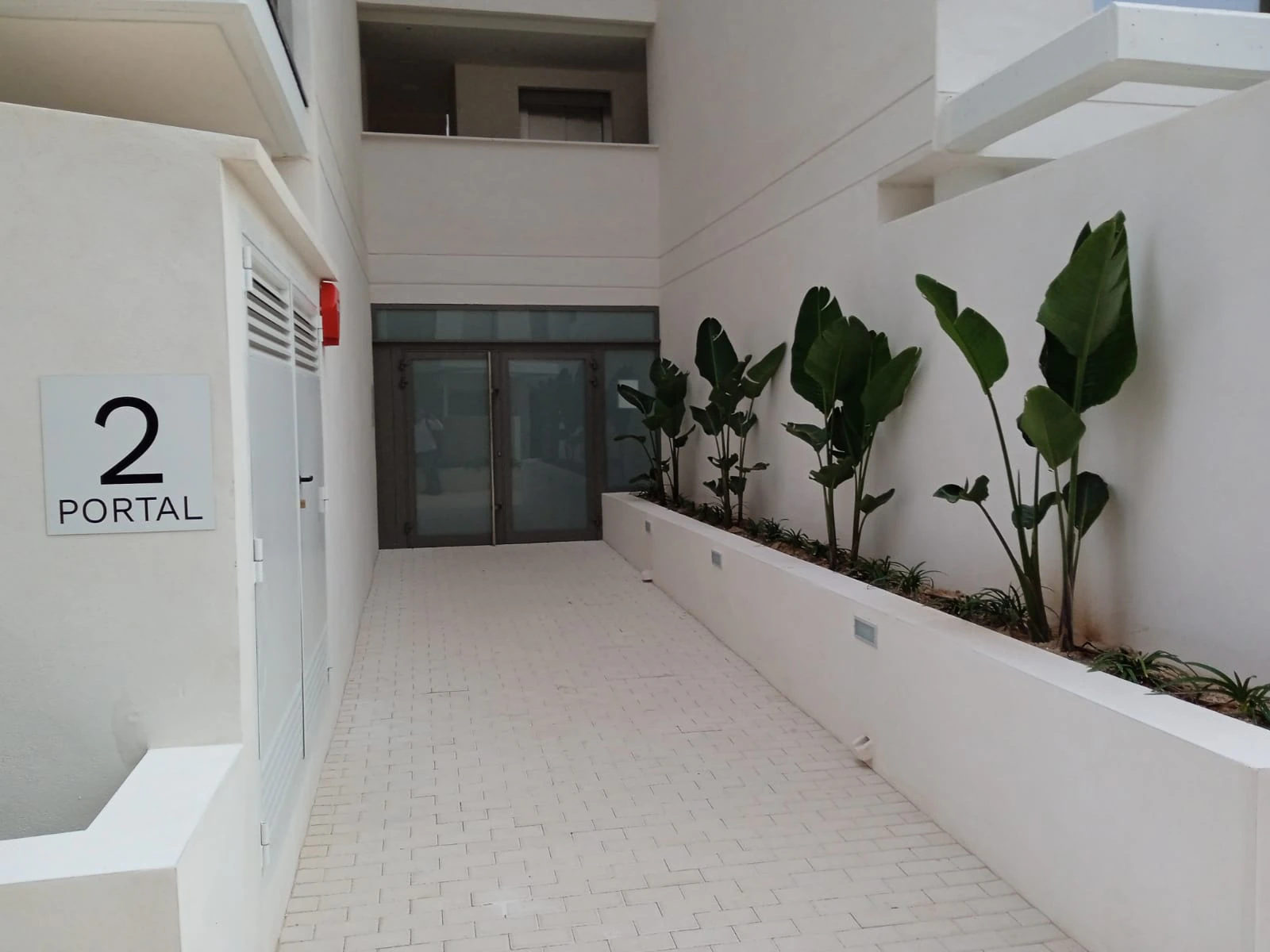 APARTAMENTO SEMINUEVO EN PLANTA BAJA DE 2 DORMITORIOS