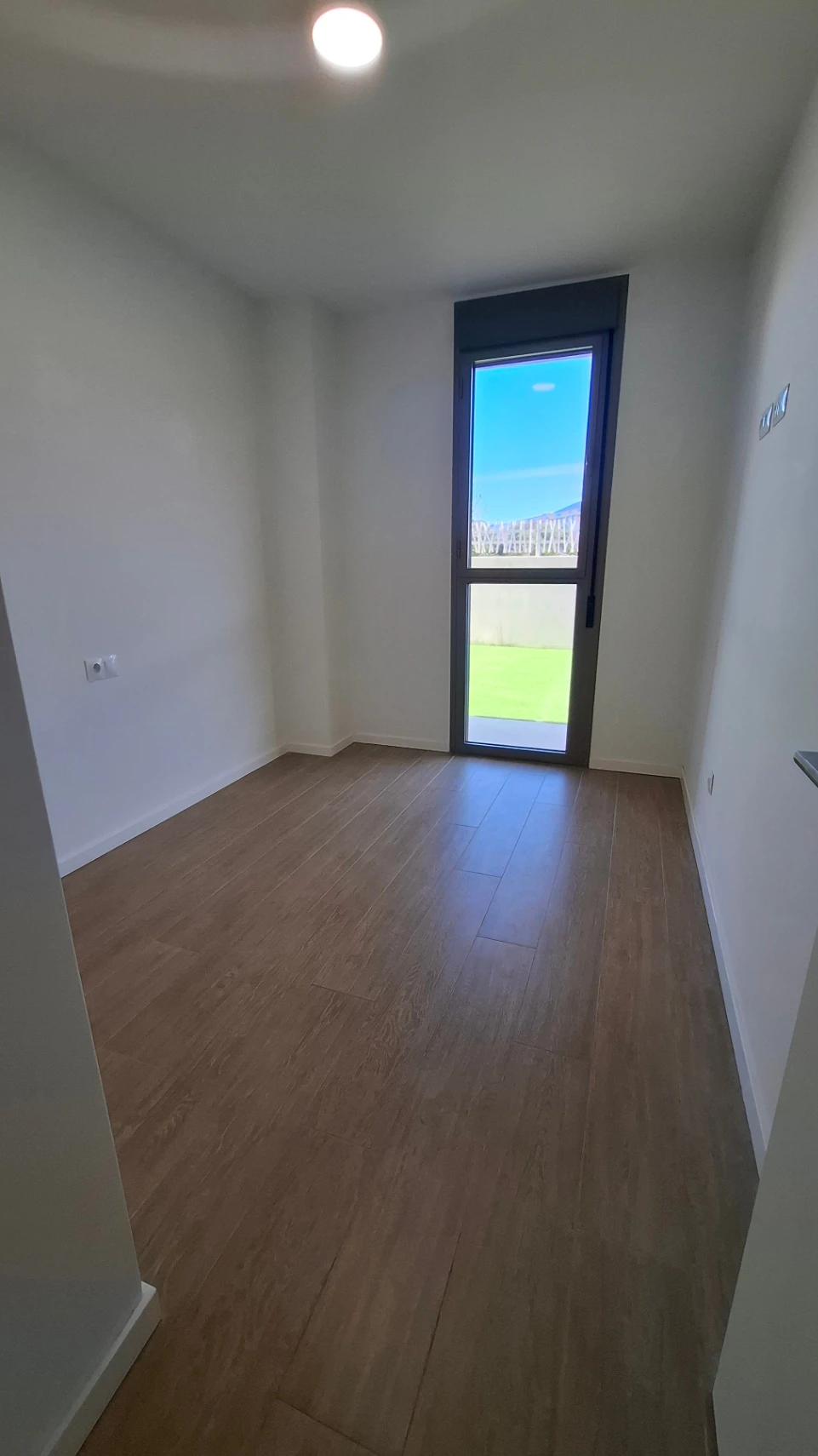 APARTAMENTO SEMINUEVO EN PLANTA BAJA DE 2 DORMITORIOS