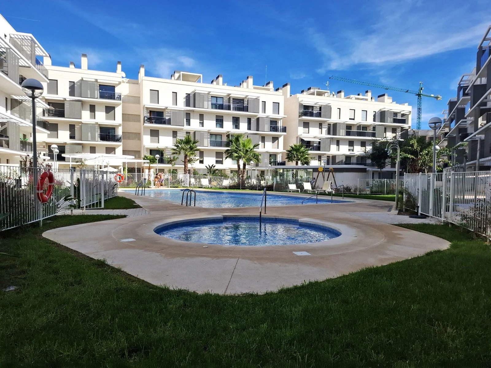 APARTAMENTO SEMINUEVO EN PLANTA BAJA DE 2 DORMITORIOS