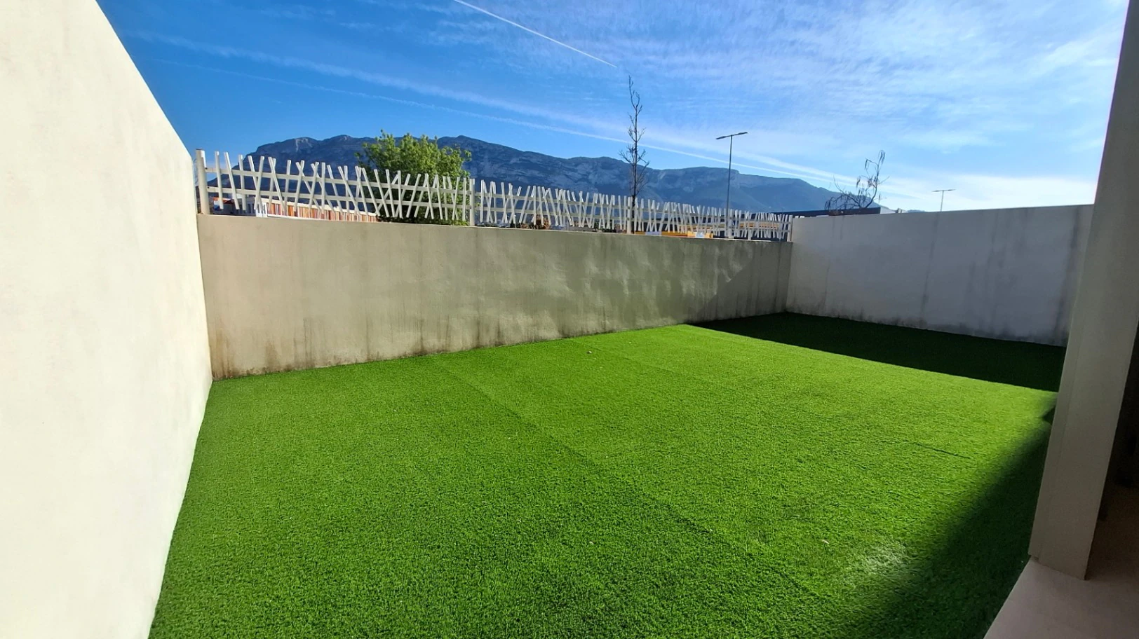 APARTAMENTO SEMINUEVO EN PLANTA BAJA DE 2 DORMITORIOS