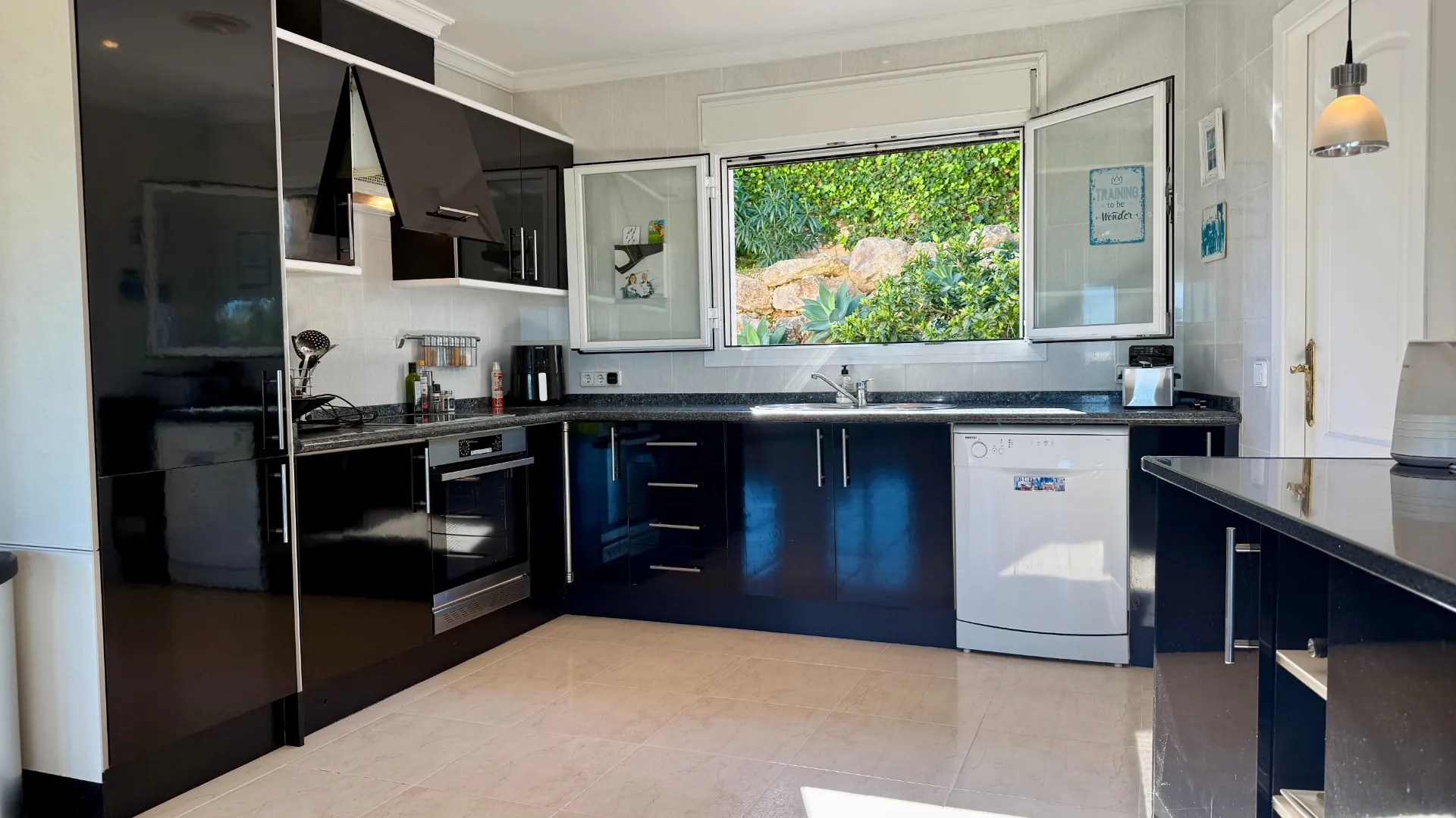 CR029009 - Villa for sale in Javea