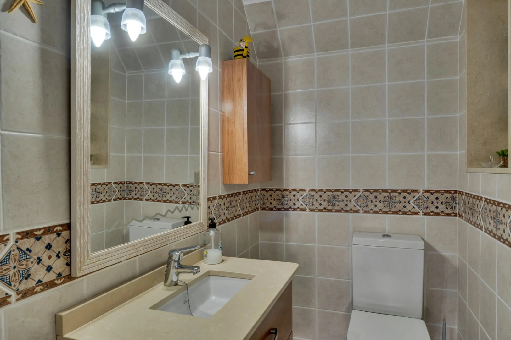 4798 - Exclusif Maison de ville à Jávea, à 500m de la mer, avec 4 chambres et piscine commune.