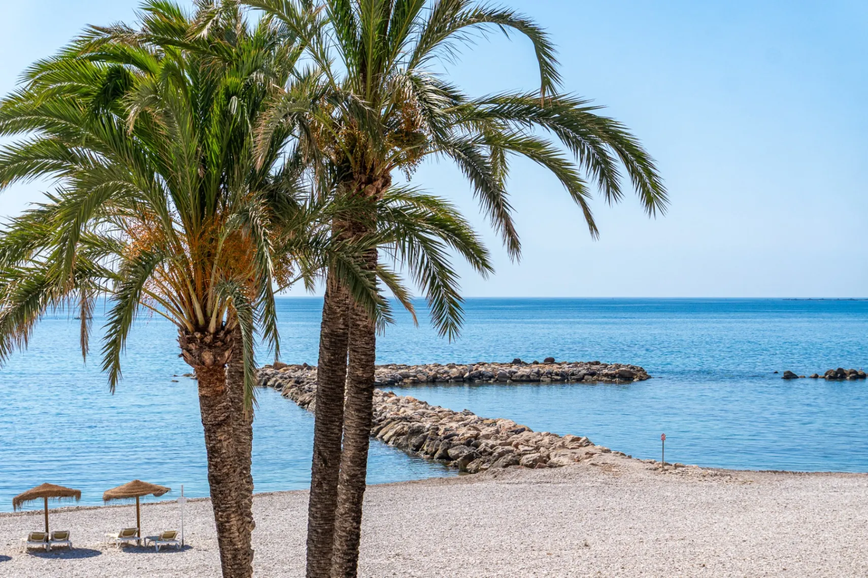 CRCB46944 - Vida Frente al Mar: Apartamento Renovado de 2 Dormitorios en Venta en Altea a Solo Pasos del Mediterráneo