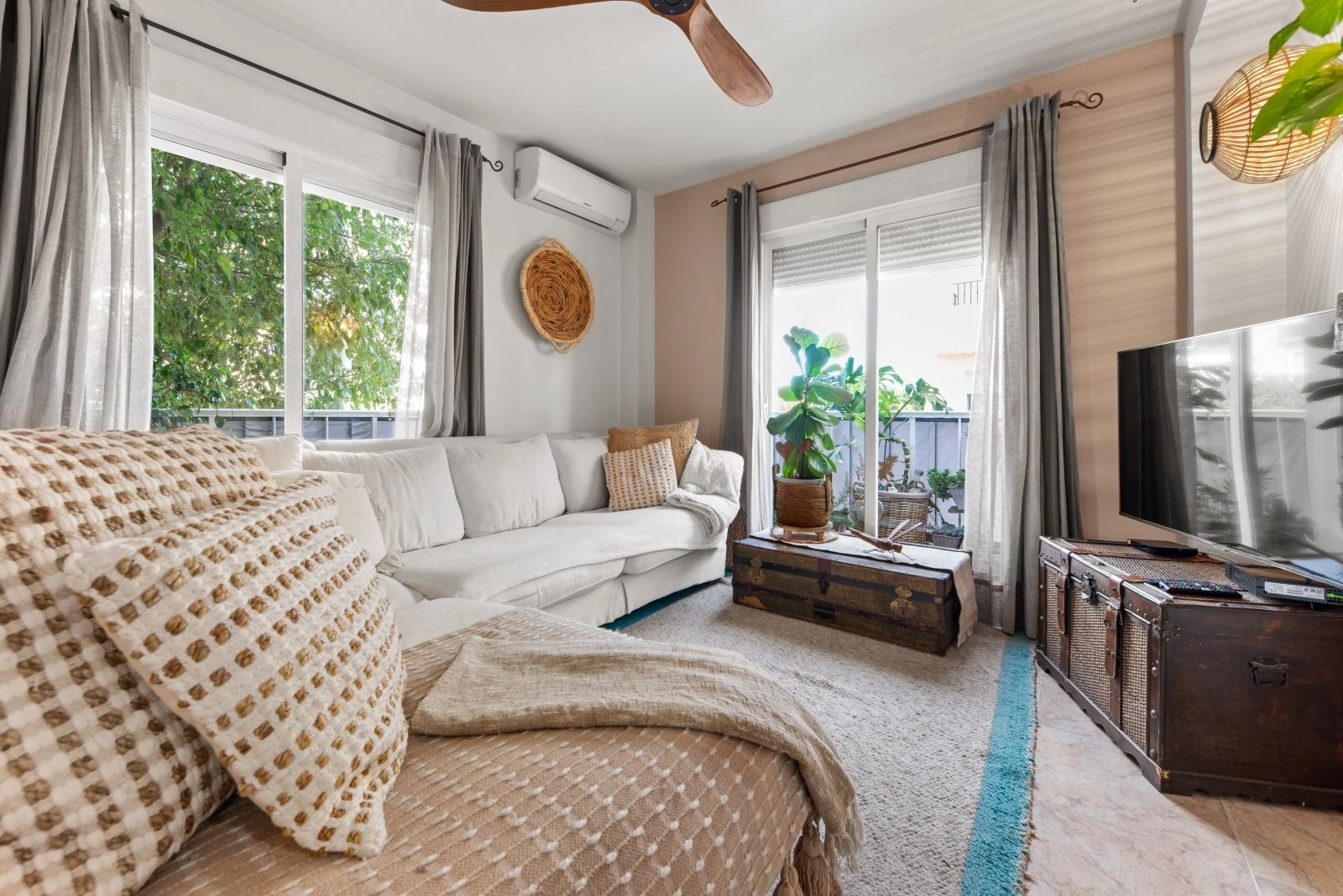 CR711932 - Amplio apartamento de 3 dormitorios junto al casco antiguo