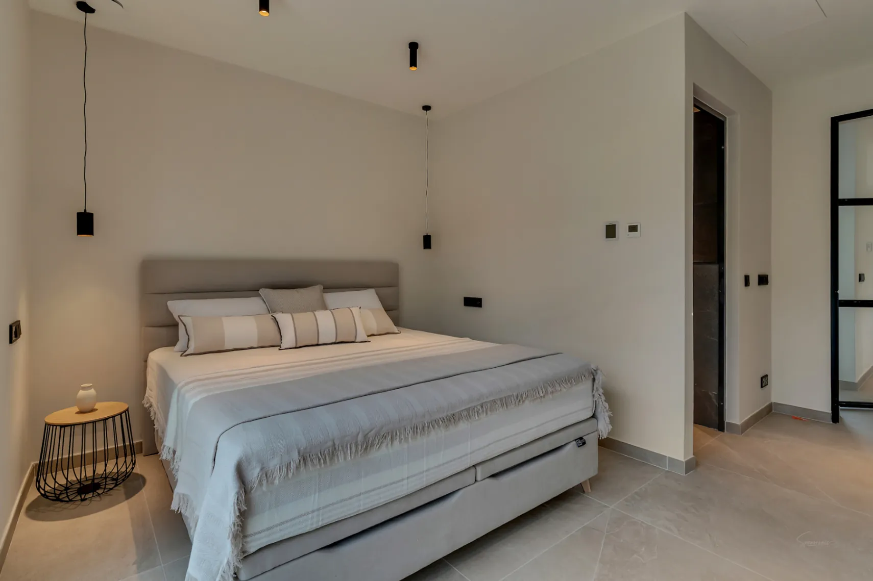 4810 - Villa de lujo de nueva construcción ubicada en una zona tranquila