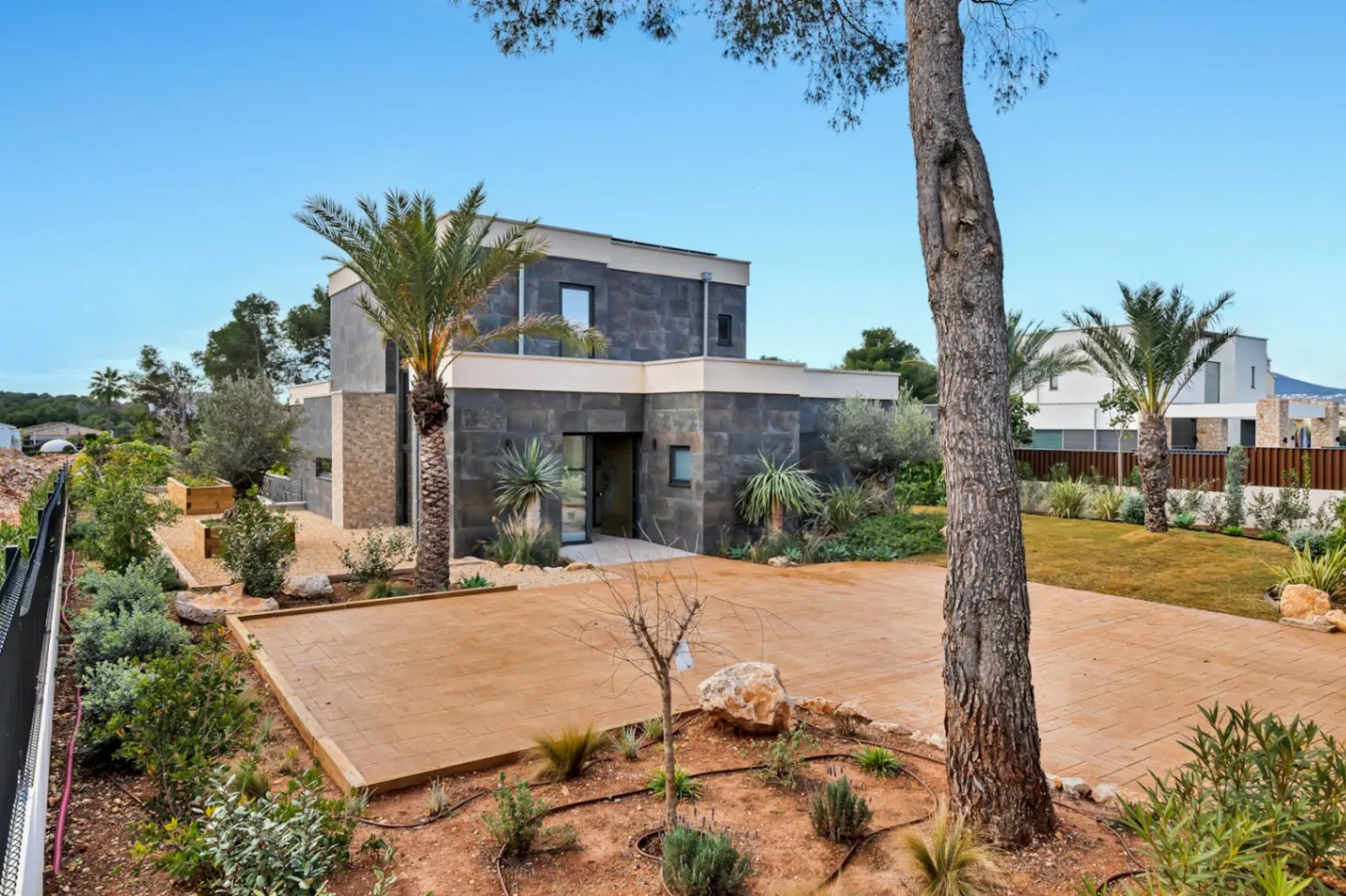 4810 - Villa de lujo de nueva construcción ubicada en una zona tranquila
