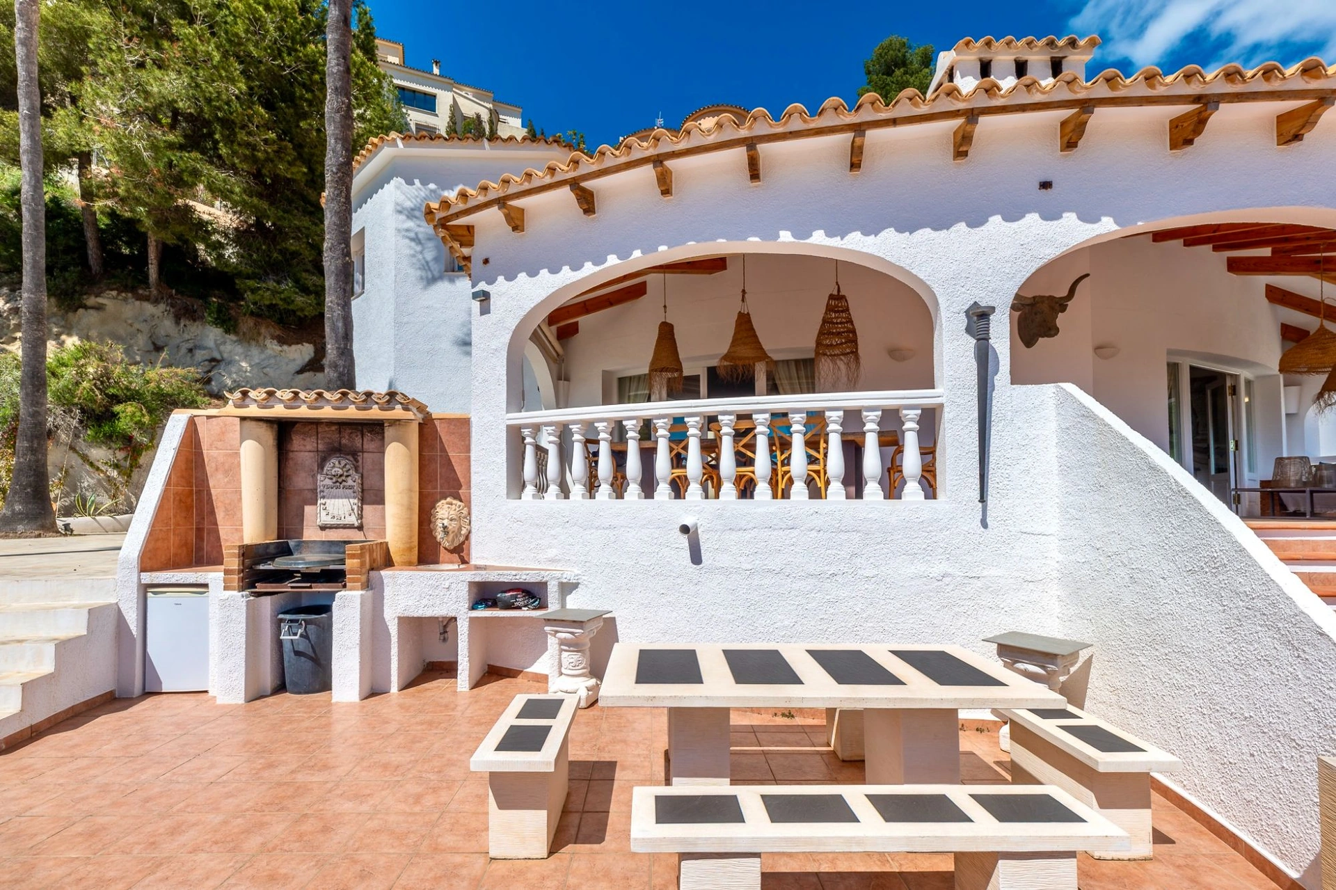 Villa con vistas al mar Mediterráneo con jacuzzi y sauna en venta en Moraira