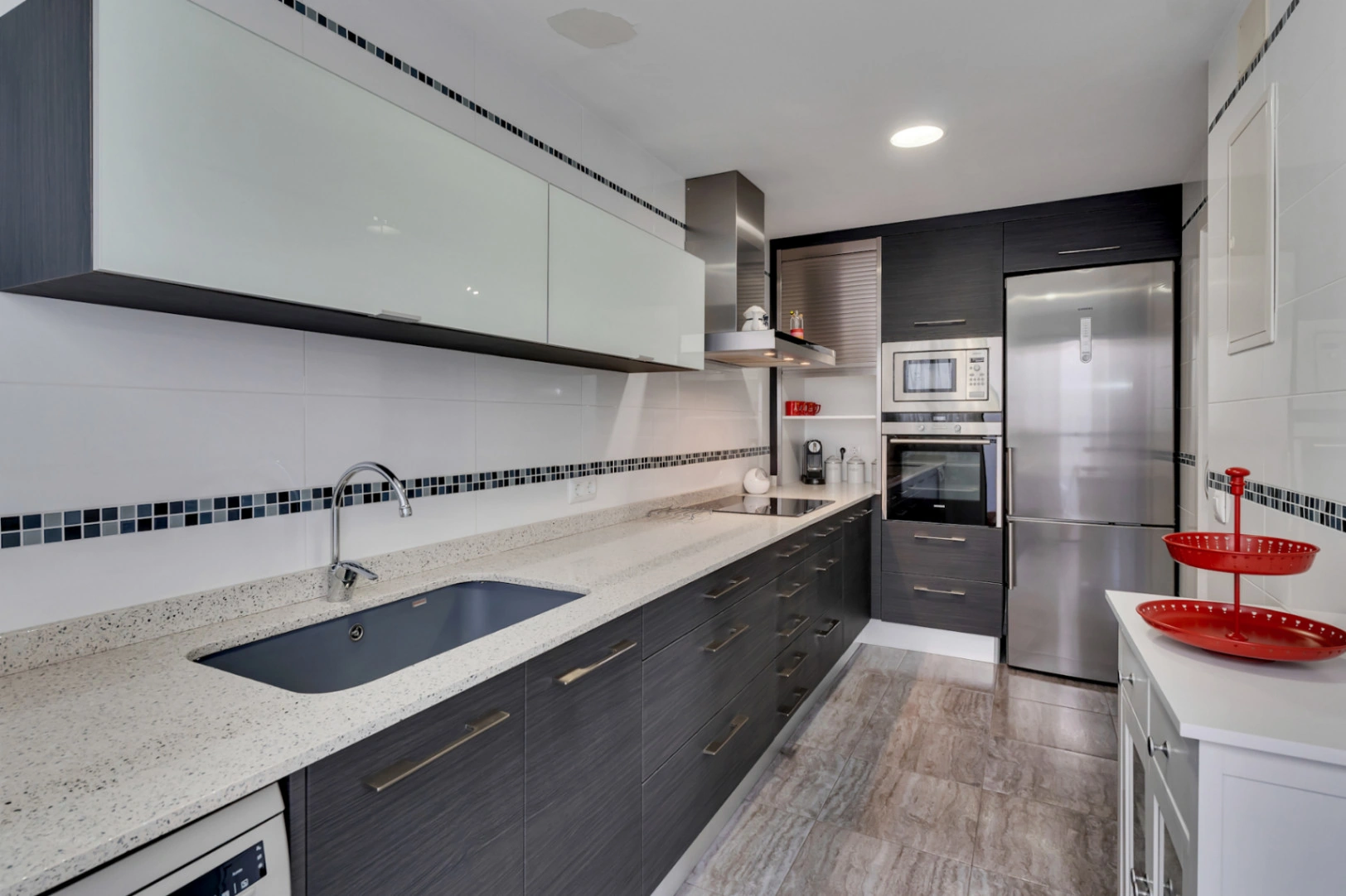 4798A - Exclusivo Adosado en Jávea, a 500m. del mar, con 4 dormitorios y piscina comunitaria