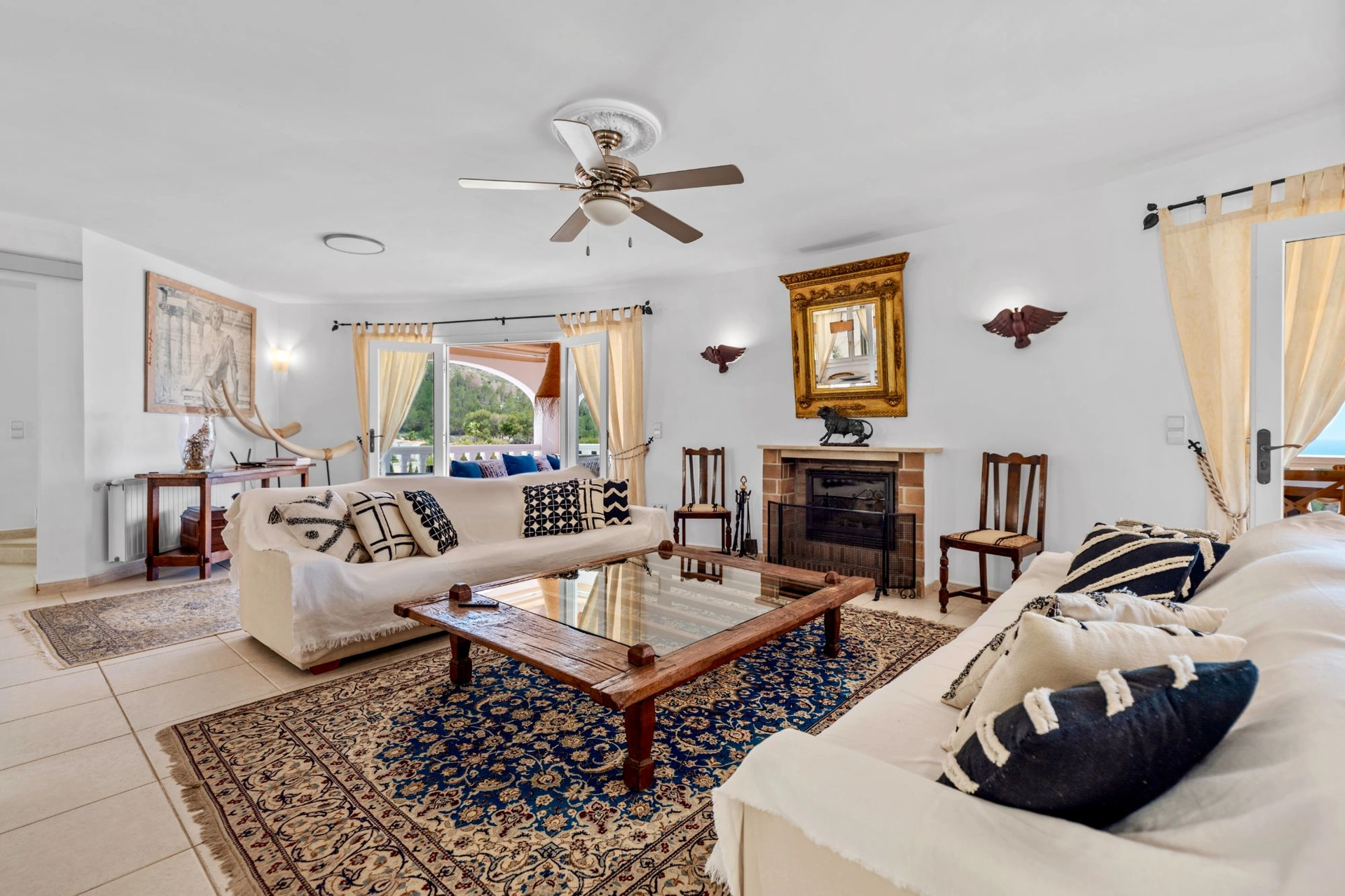 Villa con vistas al mar Mediterráneo con jacuzzi y sauna en venta en Moraira