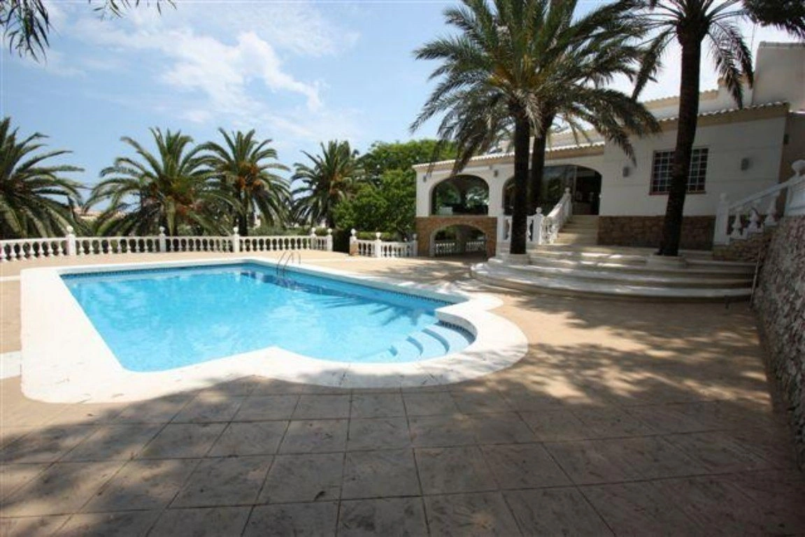 CRAL824290 - Villa en vente à Jávea, dans
