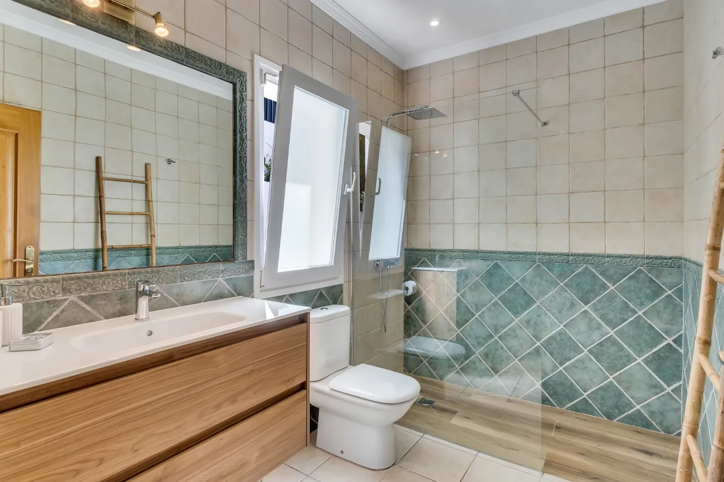 CR086140 - Chalet/Villa en venta en Javea