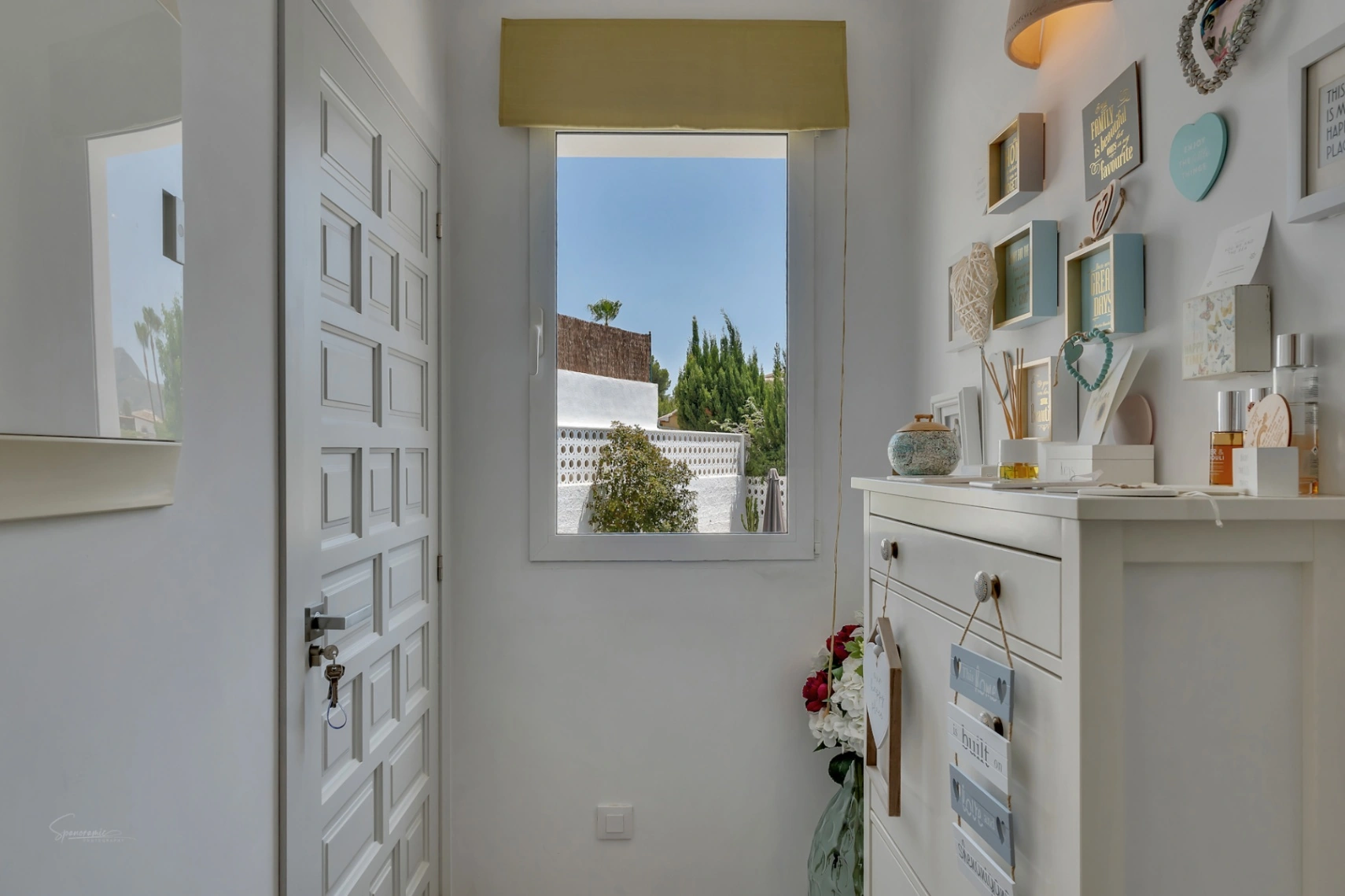CRJC898930 - Elegante villa completamente renovada con vistas impresionantes en Rafalet, Jávea
