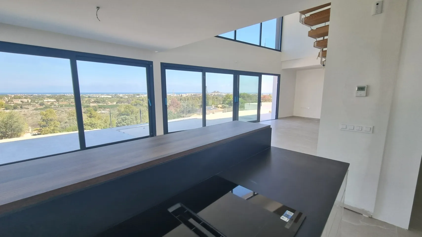 4507 - Villa de nueva construcción con vistas al mar a la Venta en Denia