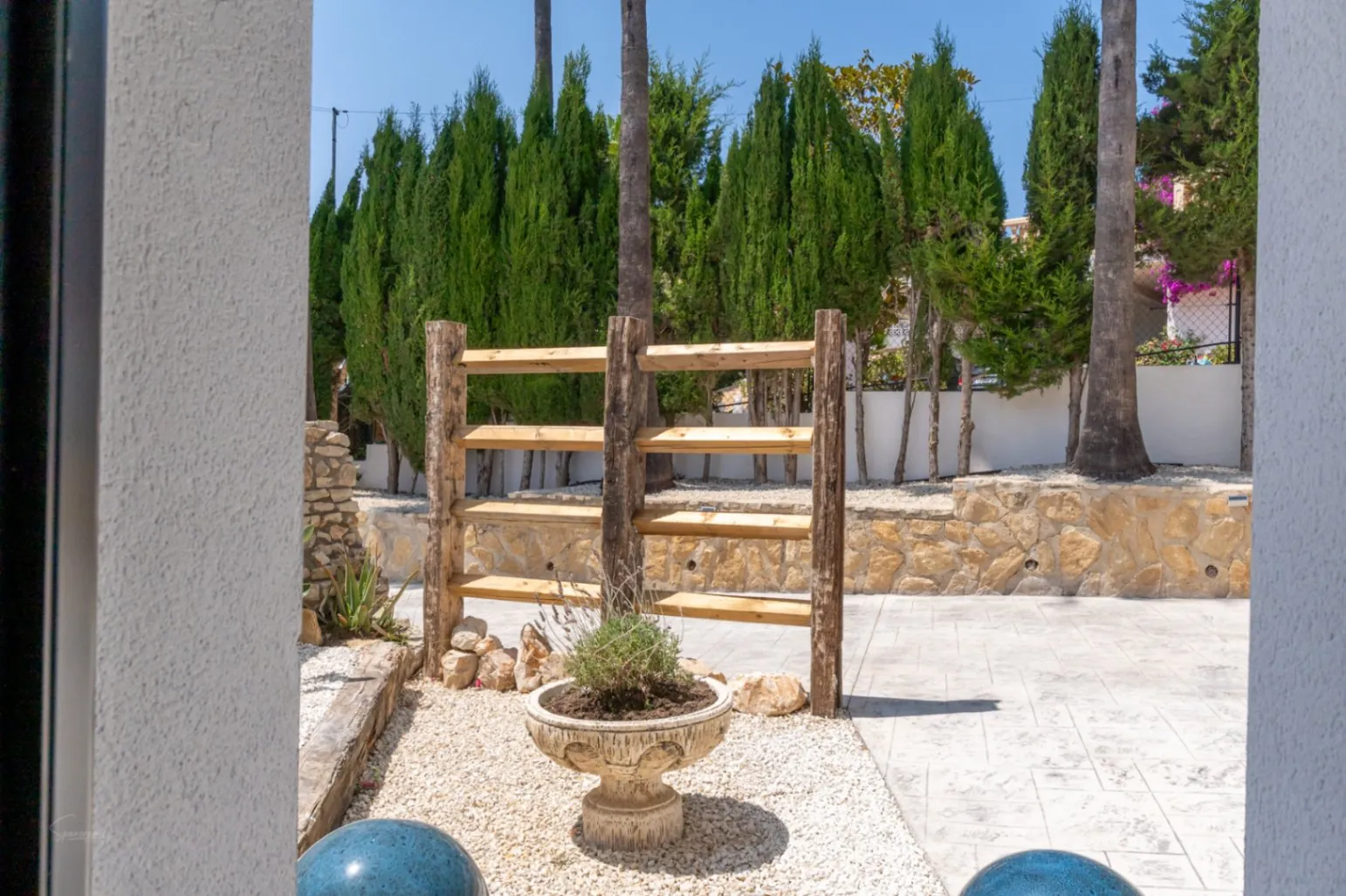 CRJC898930 - Elegante villa completamente renovada con vistas impresionantes en Rafalet, Jávea