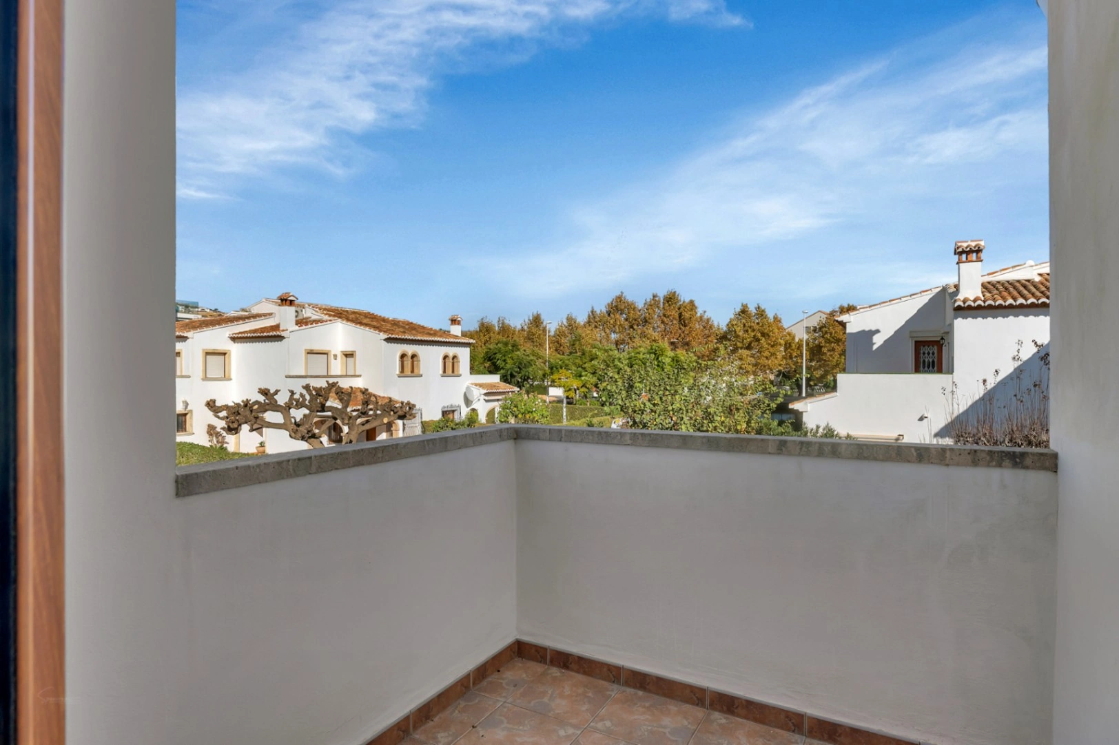 4798 - Exclusif Maison de ville à Jávea, à 500m de la mer, avec 4 chambres et piscine commune.
