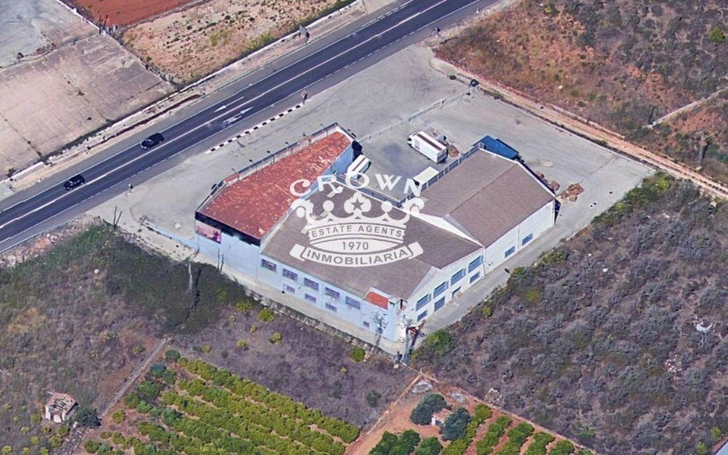 4365 - A la venta gran nave de 2.500m2 en Pedreguer para cualquier tipo negocio