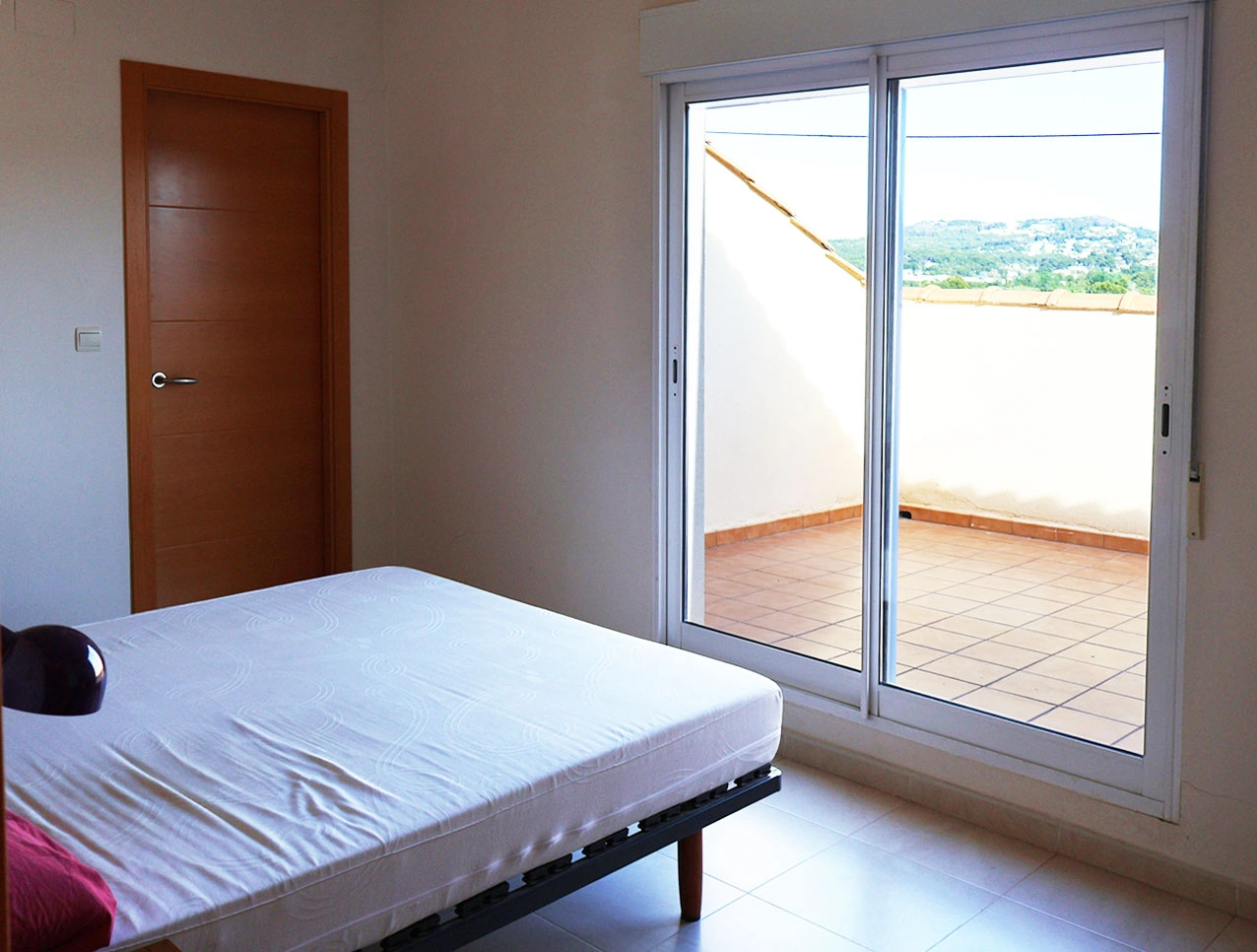 CR1023 - Ático dúplex con piscina, en la playa del Arenal, Jávea