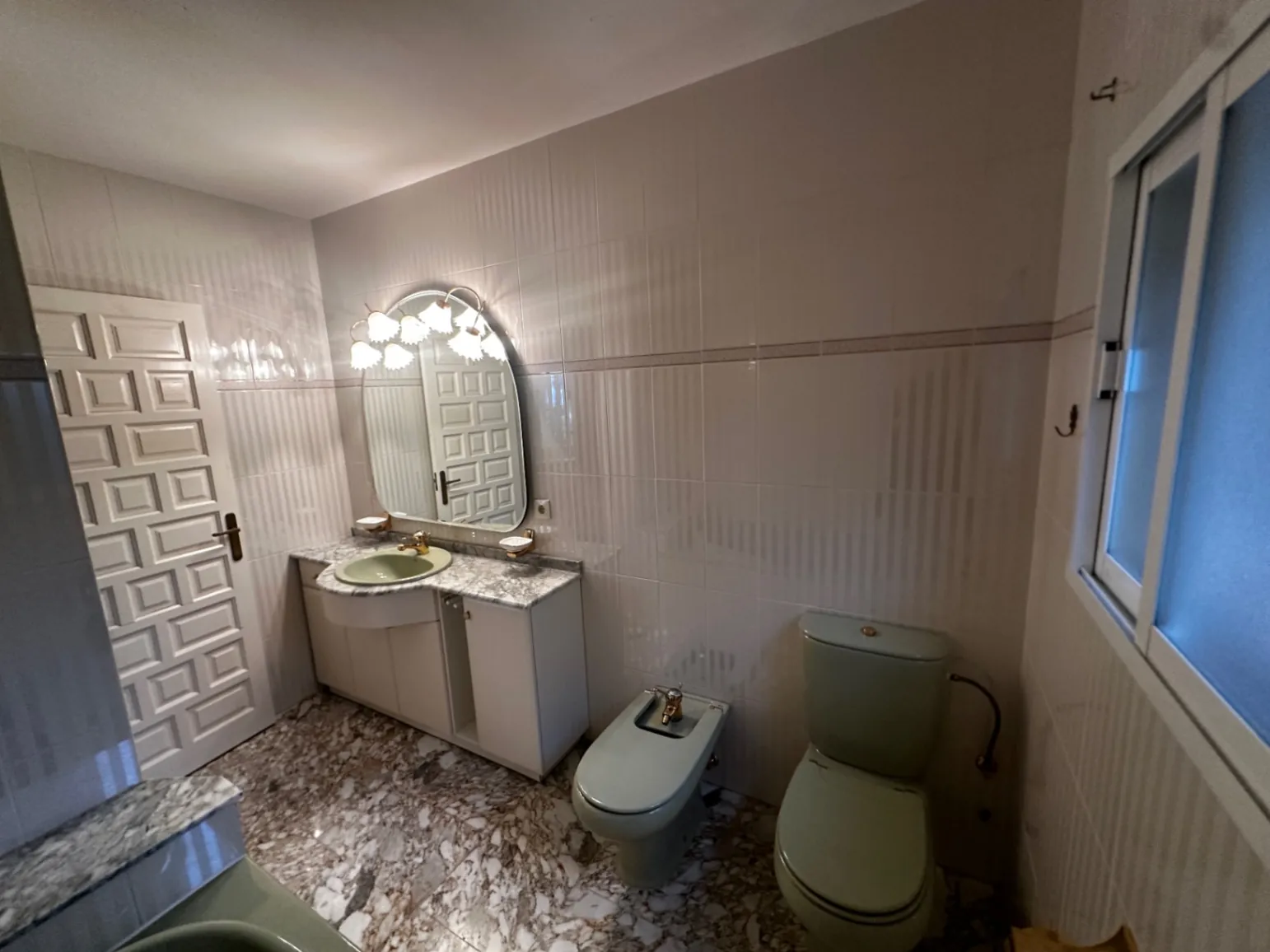 CR448317 - VILLA WITH DETACHED GUEST HOUSE IN EL MONTGO