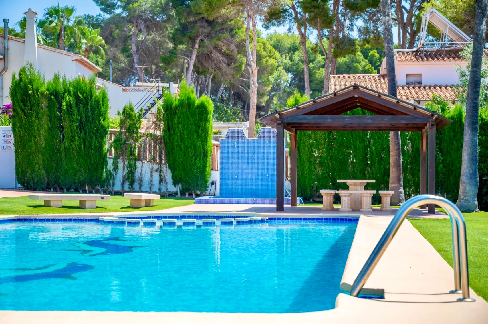 CRCB74550 - Amplio dúplex sureste con vistas al mar en venta en Moraira