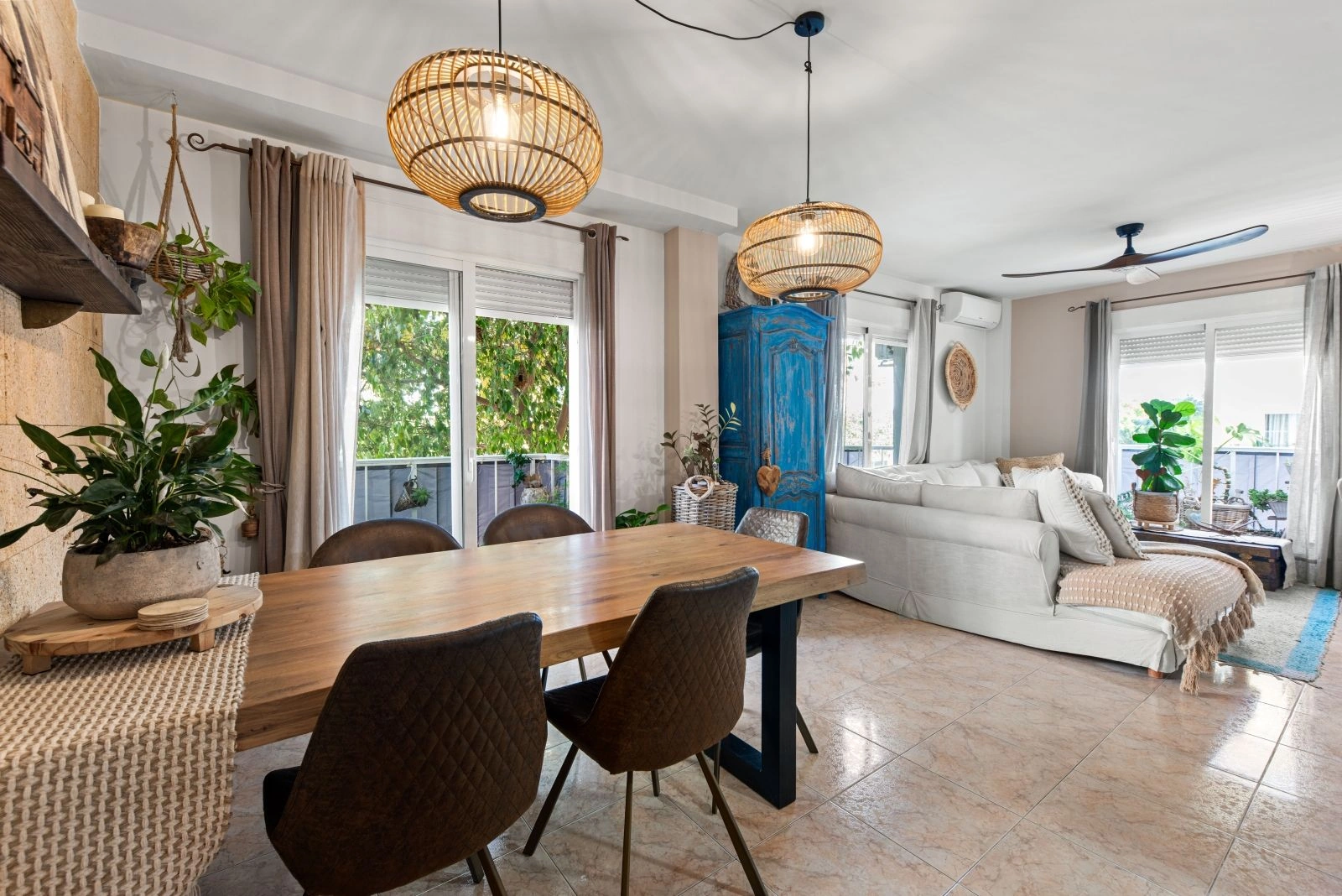 CR711932 - Amplio apartamento de 3 dormitorios junto al casco antiguo