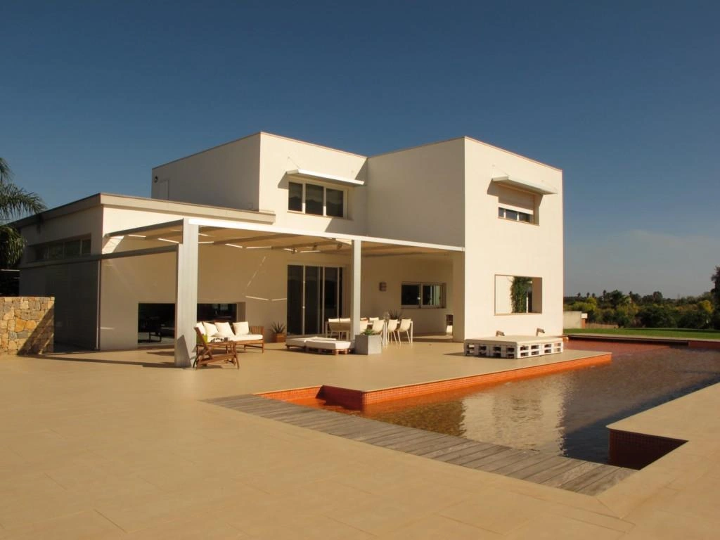 CRAL192183 - Villa minimalista en venta en Denia