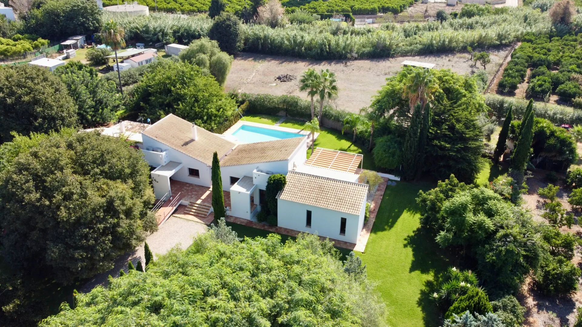 CR379002 - Chalet/Villa en venta en Denia
