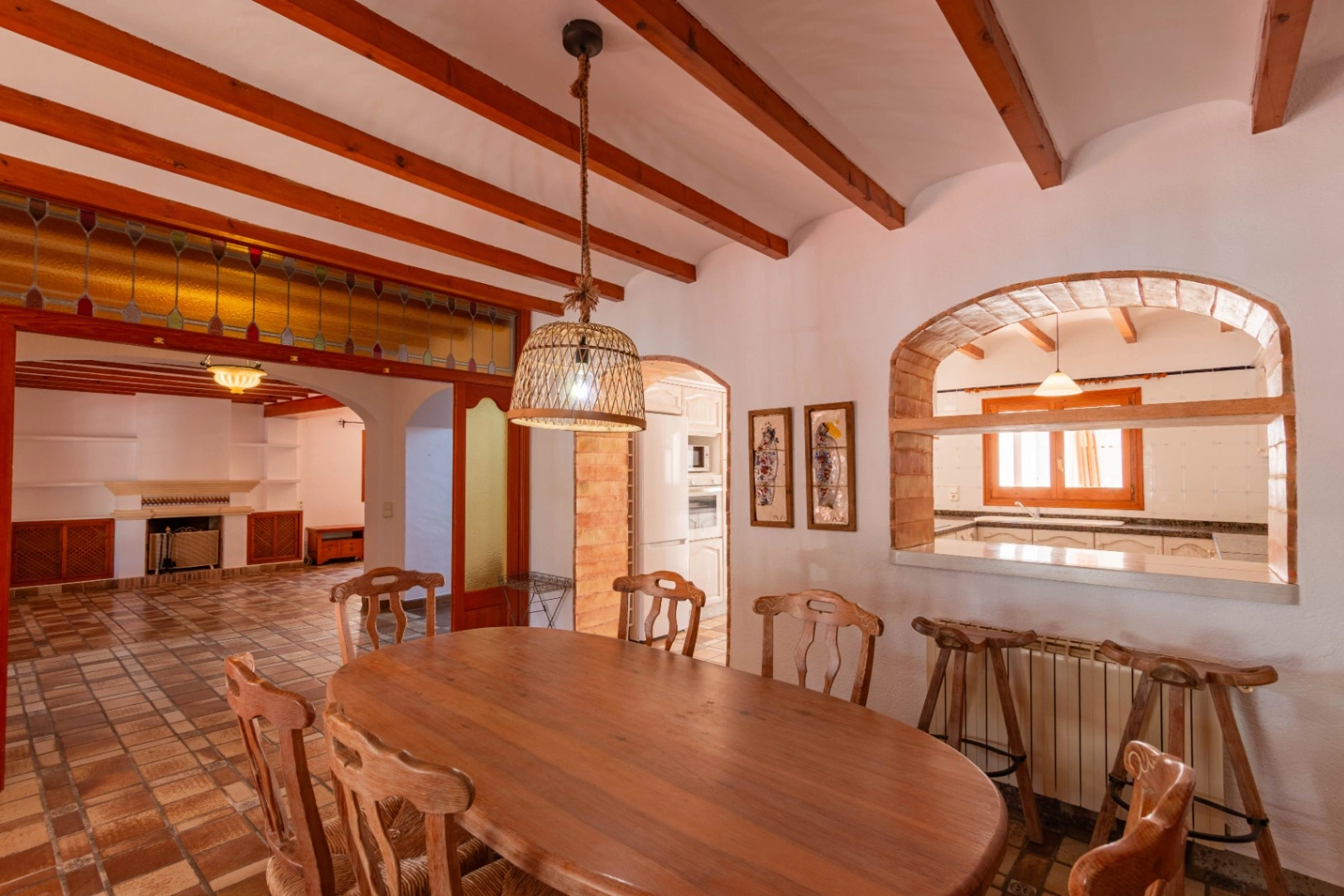Chalet de 5 dormitorios en Gata de Gorgos disponible para alquiler de larga temporada