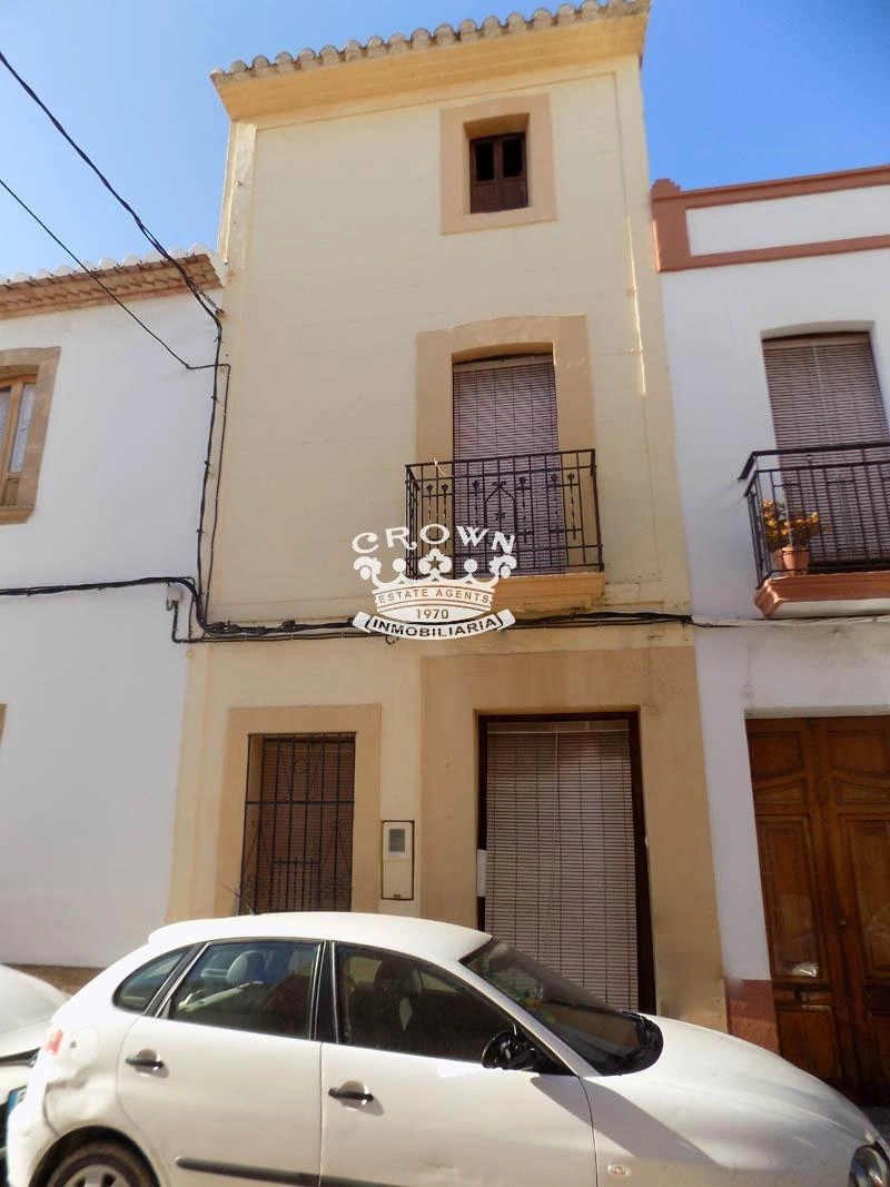 Casa de pueblo a la Venta en Gata De Gorgos...