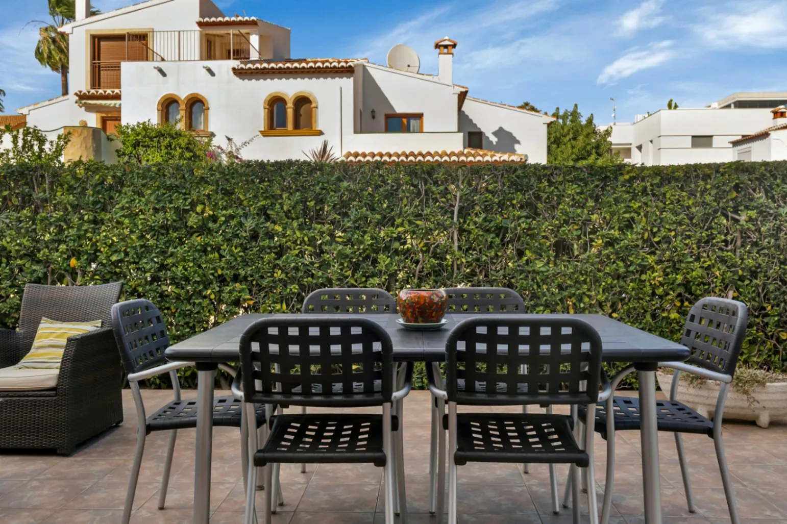 4798A - Exclusivo Adosado en Jávea, a 500m. del mar, con 4 dormitorios y piscina comunitaria