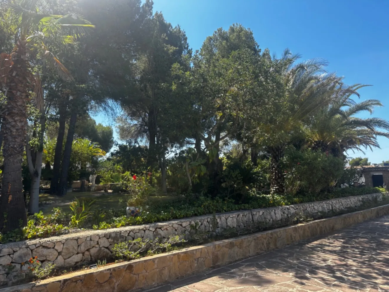 CR448317 - VILLA WITH DETACHED GUEST HOUSE IN EL MONTGO