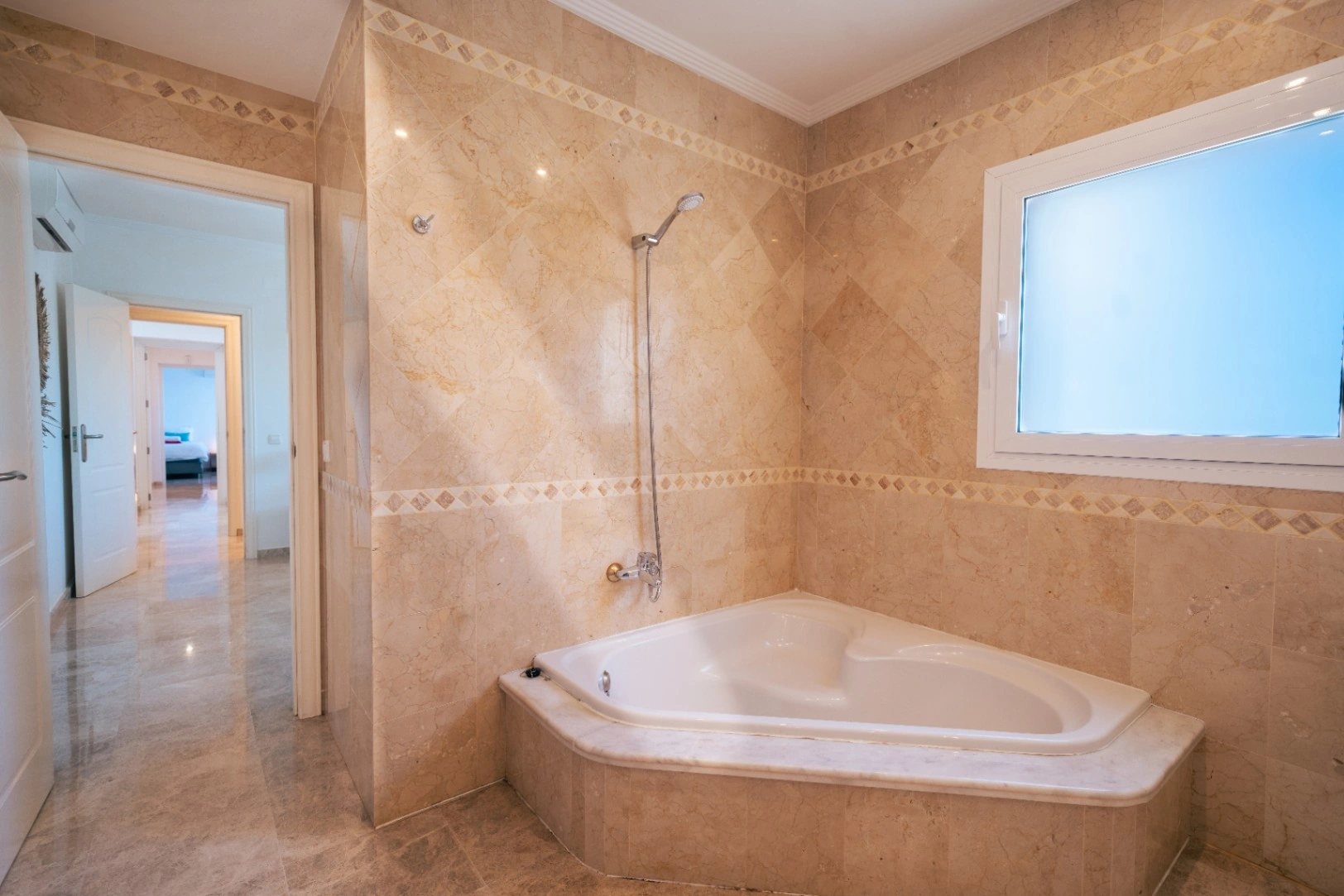 Villa con vistas al mar en venta, Balcón al Mar, Jávea