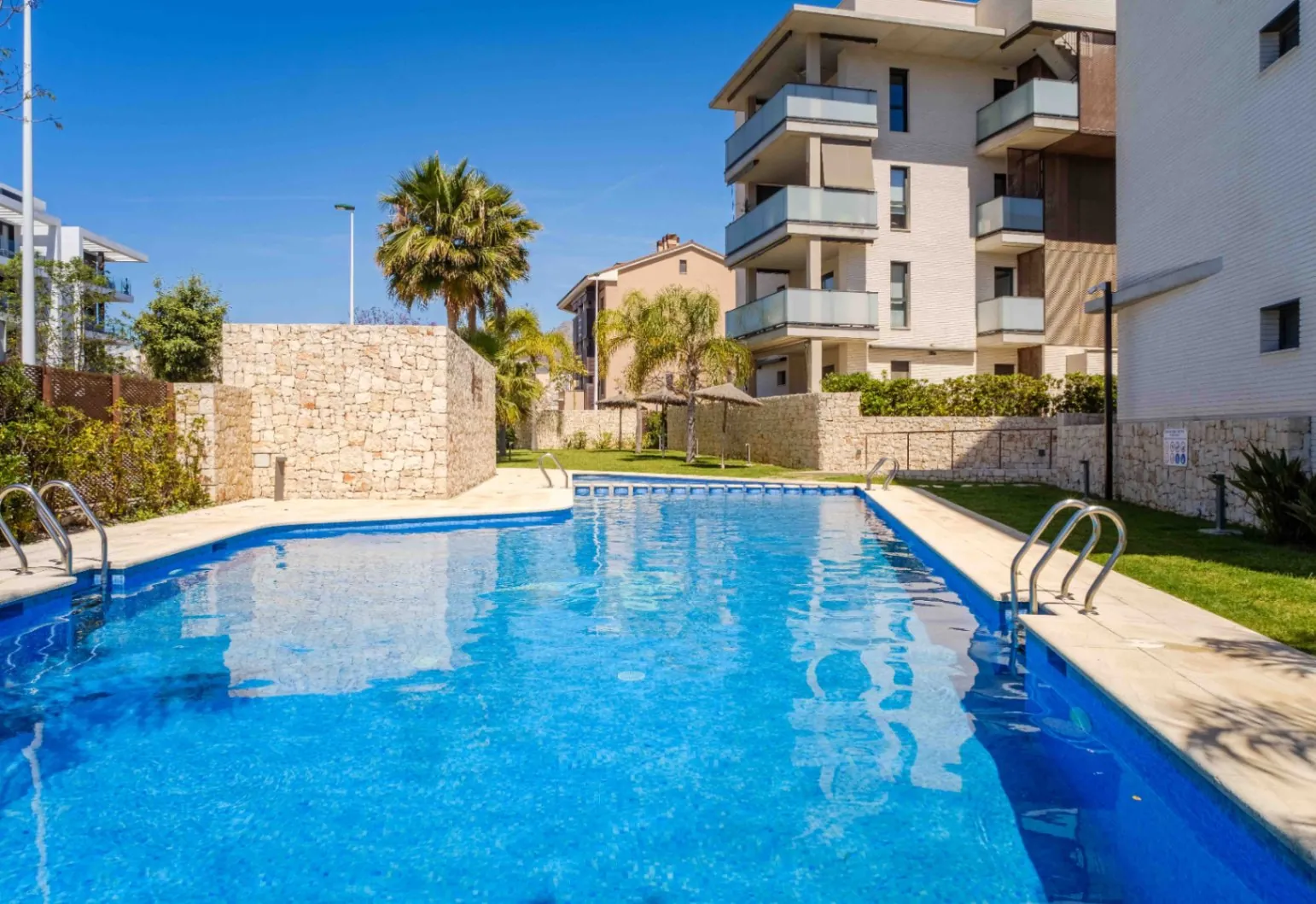 CRA1021 - Ático en playa Arenal Jávea, con terraza grande y vistas al Mar