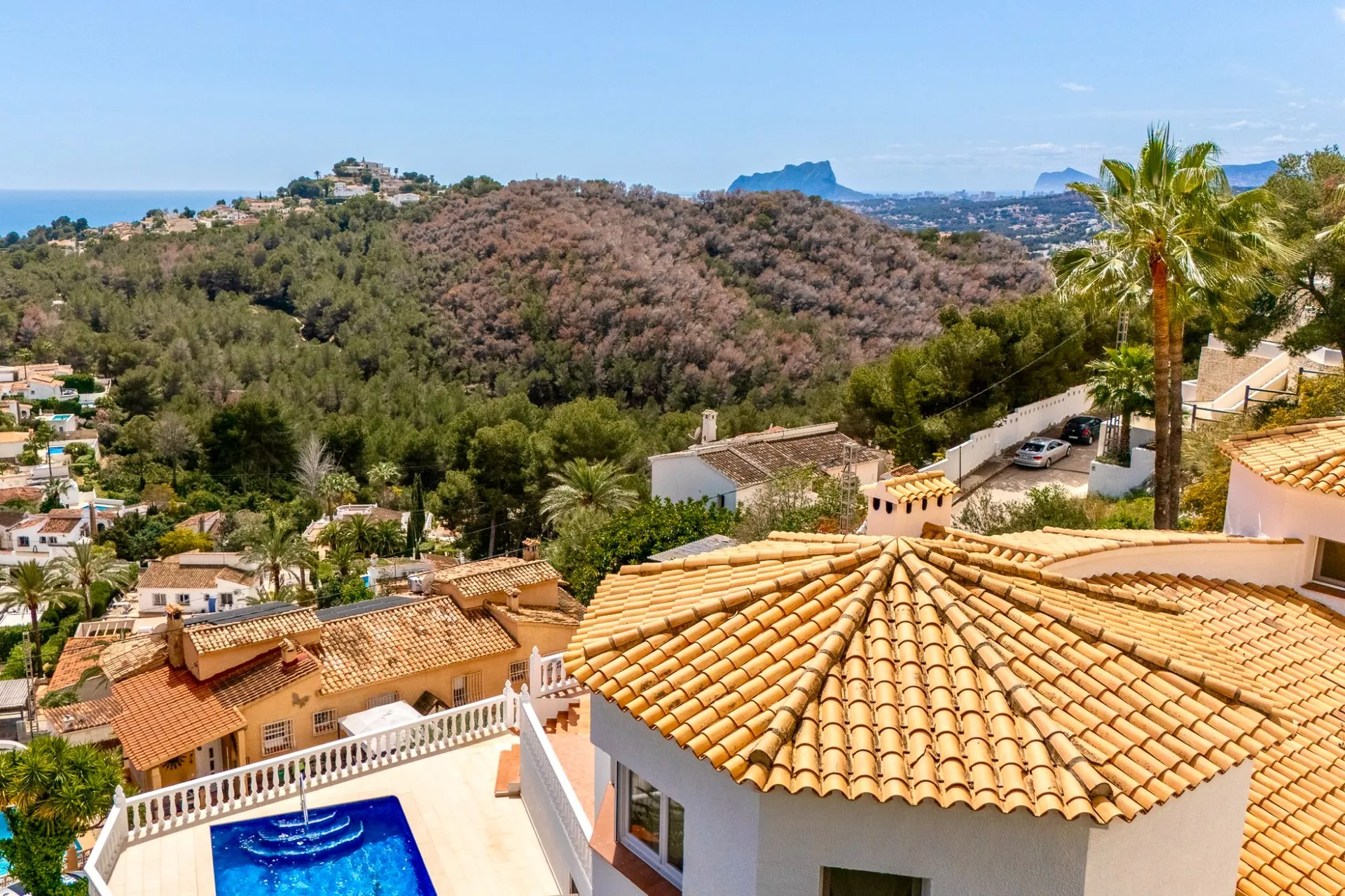 Villa con vistas al mar Mediterráneo con jacuzzi y sauna en venta en Moraira