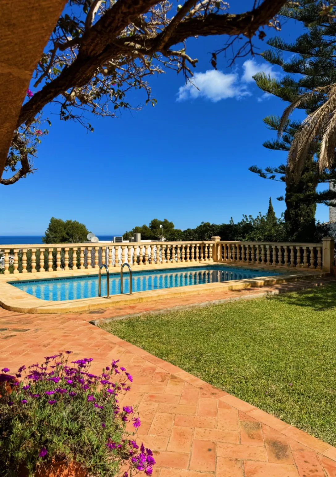 4735 - Villa en Tosalet con fantásticas vistas abiertas al mar en Jávea