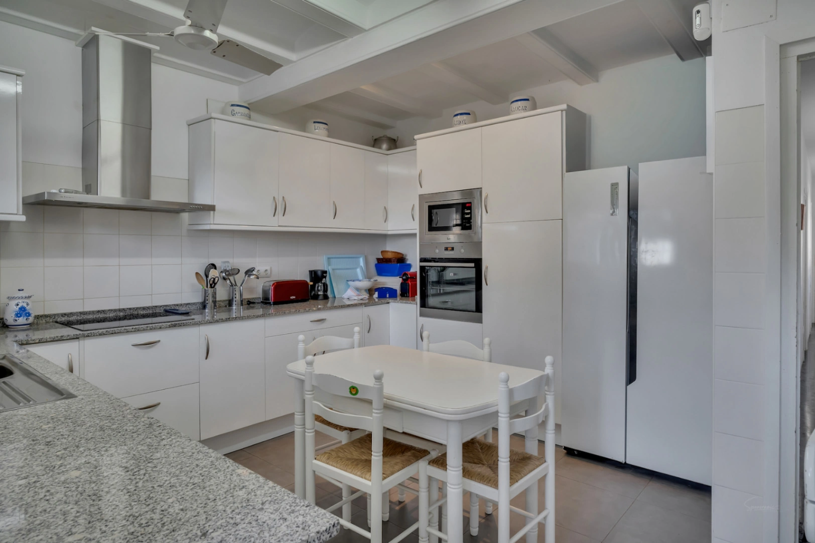 4825 - Villa impressionnante avec des vues incroyables sur la mer dans la urbanisation El Tosalet.