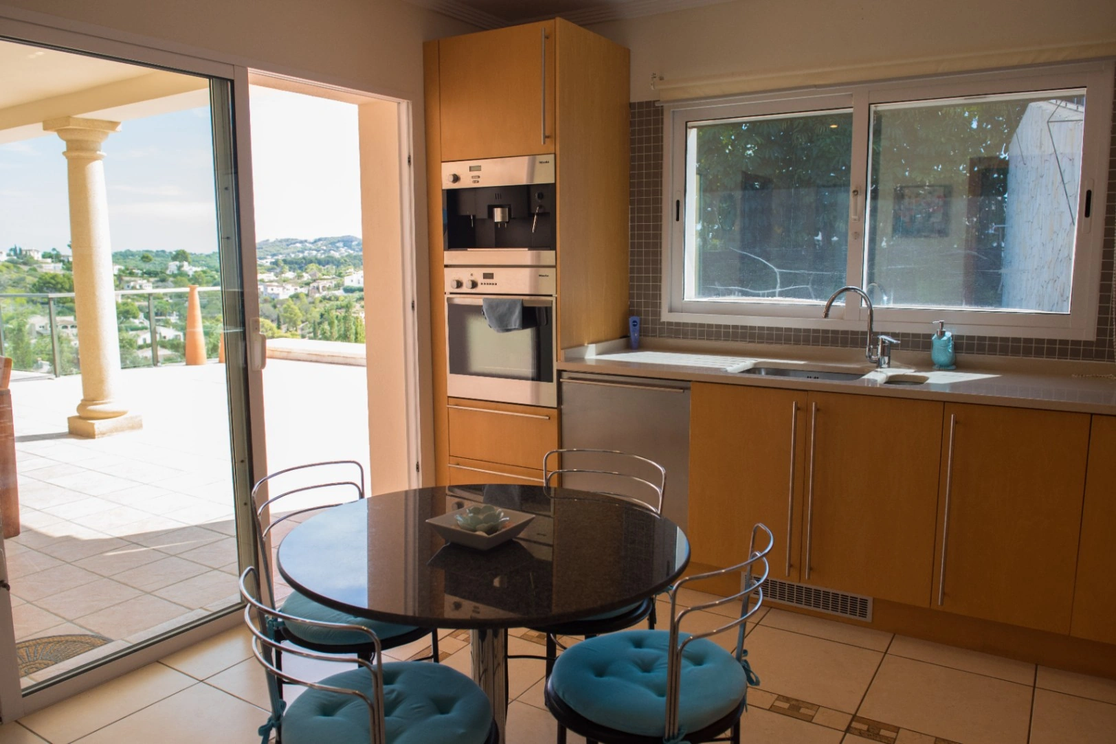 CR698502 - Villa moderne avec des vues spectaculaires sur la mer à Jávea Xabía
