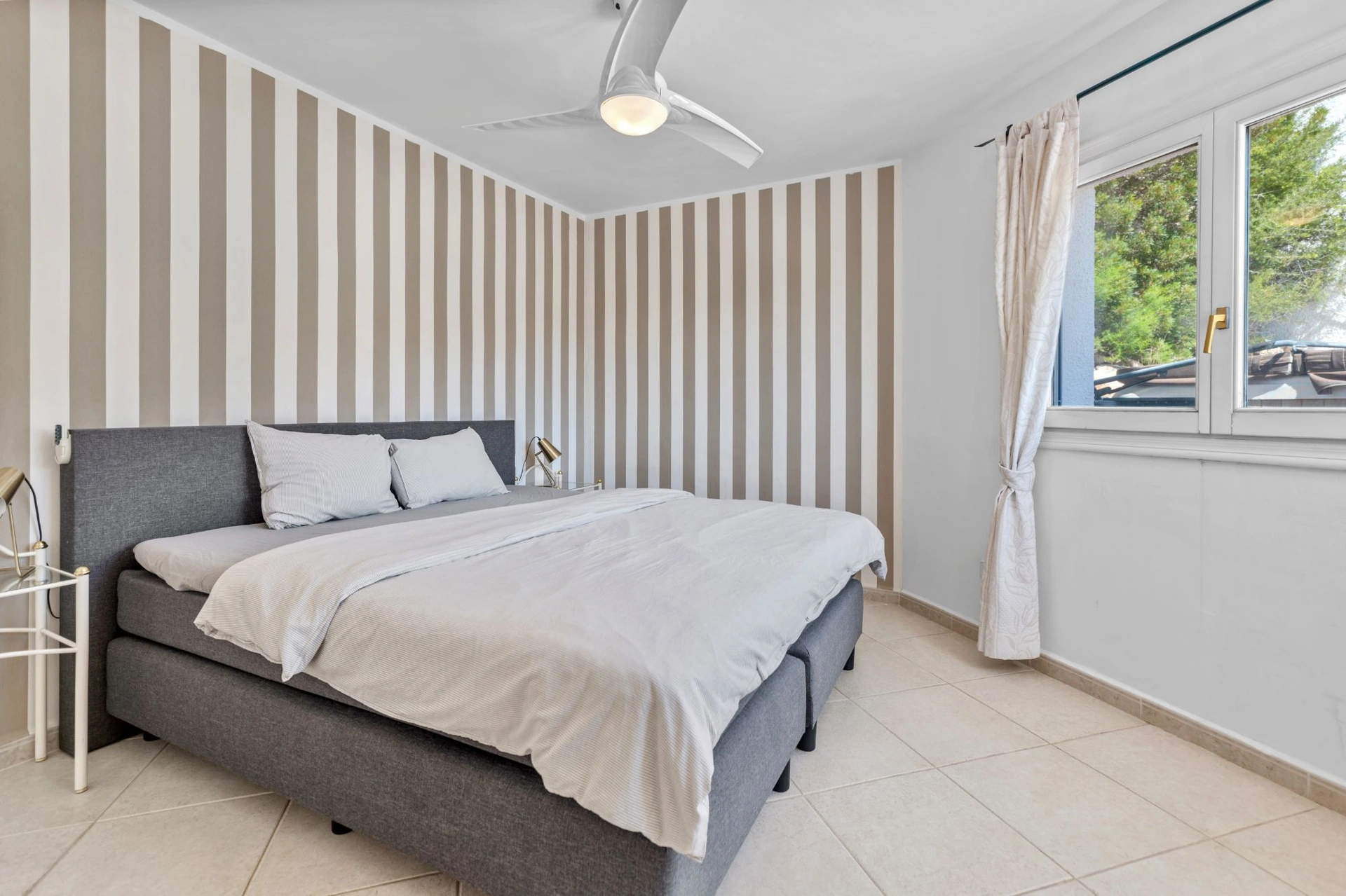 Villa con vistas al mar Mediterráneo con jacuzzi y sauna en venta en Moraira