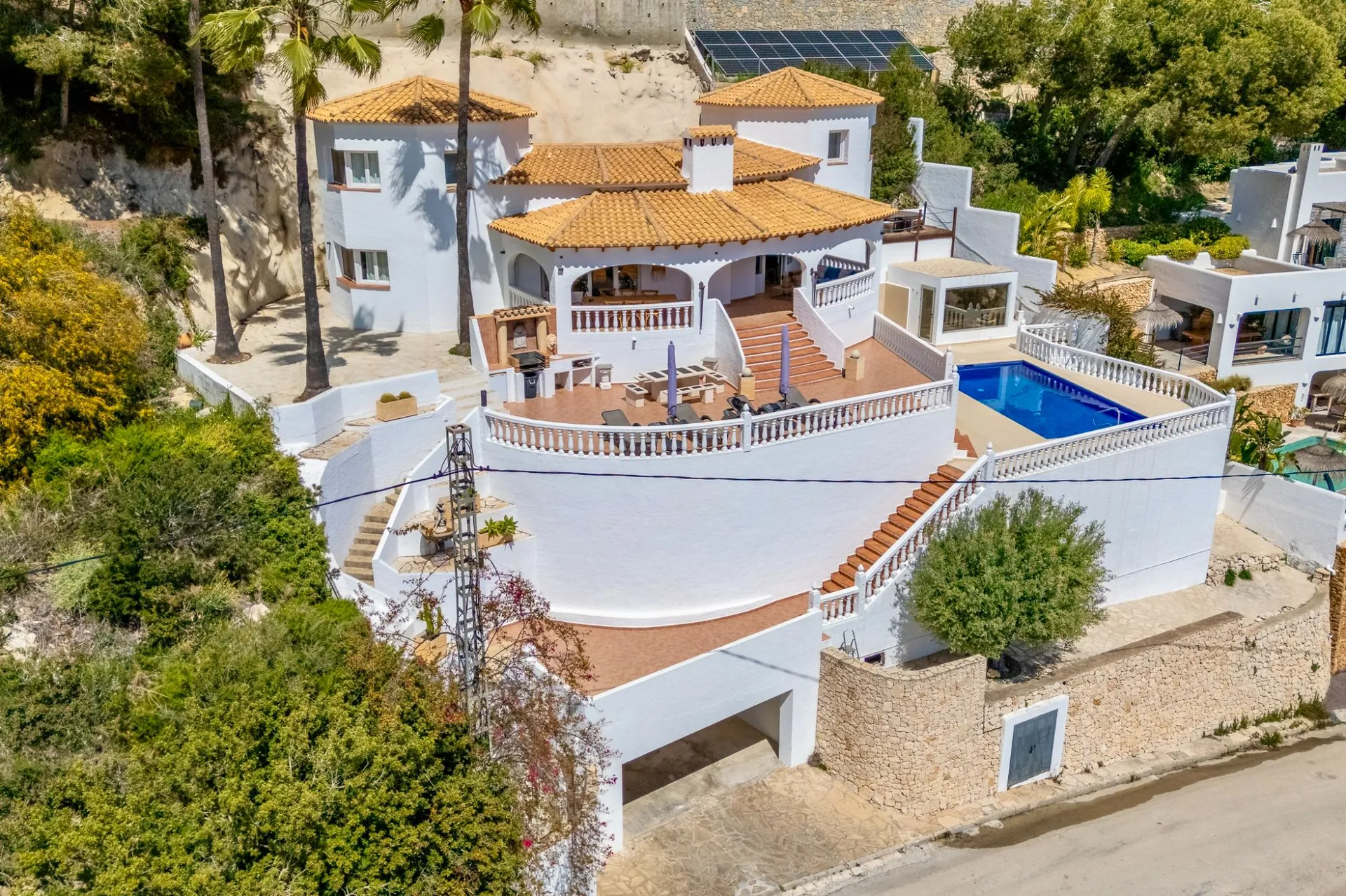 Villa con vistas al mar Mediterráneo con jacuzzi y sauna en venta en Moraira
