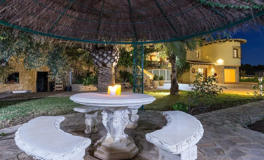 RCBR595643 - Villa à la vente à Moraira
