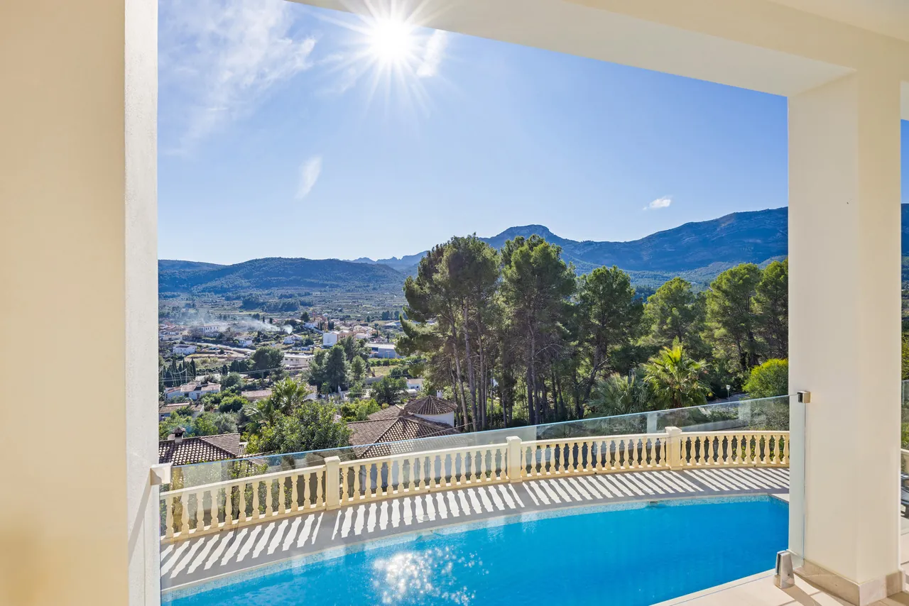 Chalet/Villa en venta en Alcalali