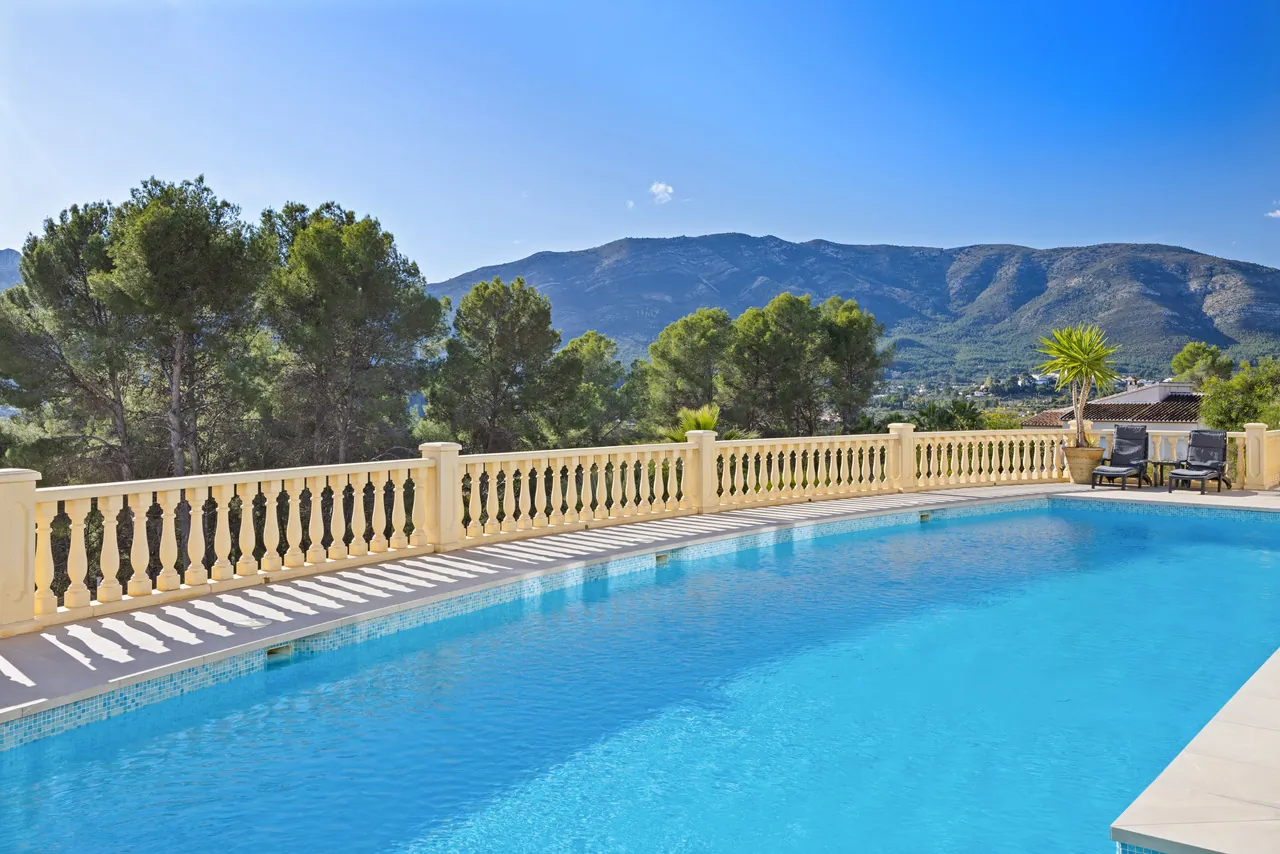 Chalet/Villa en venta en Alcalali