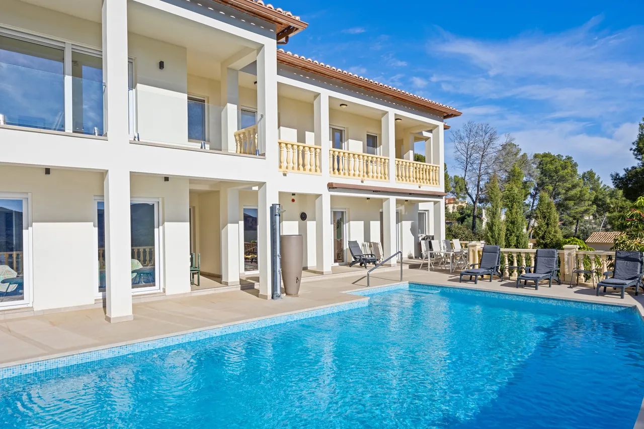 Chalet/Villa en venta en Alcalali