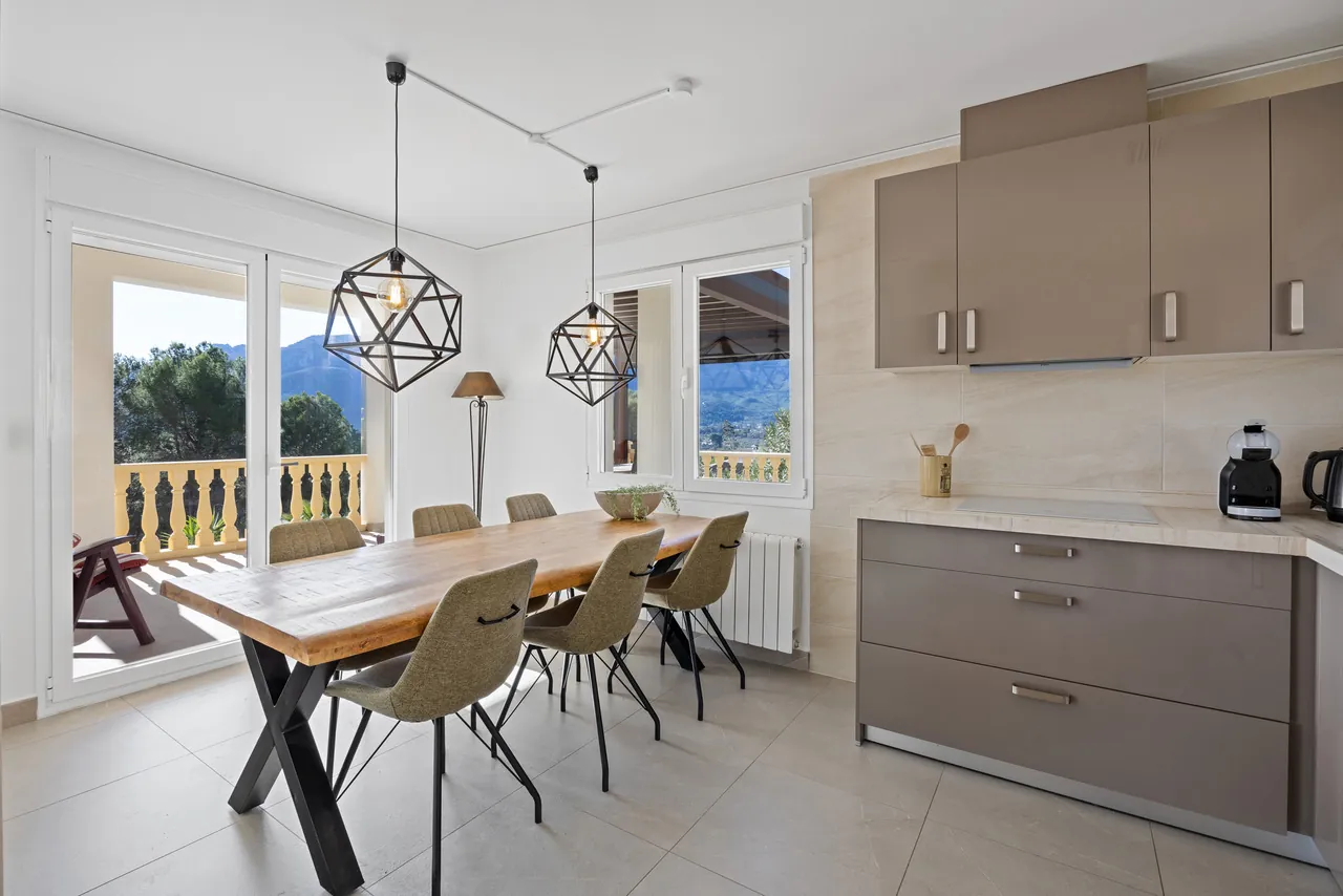 Chalet/Villa en venta en Alcalali