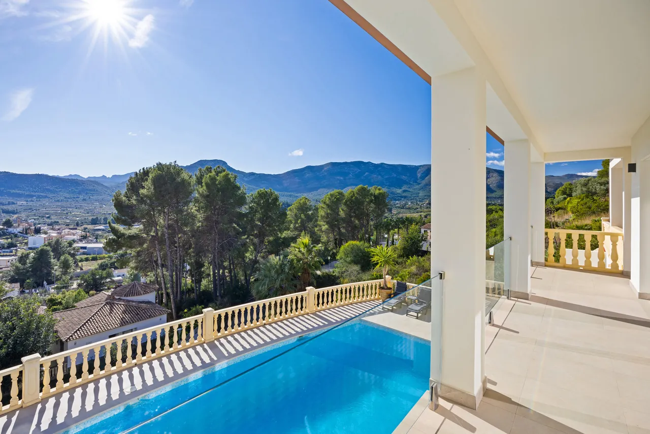Chalet/Villa en venta en Alcalali
